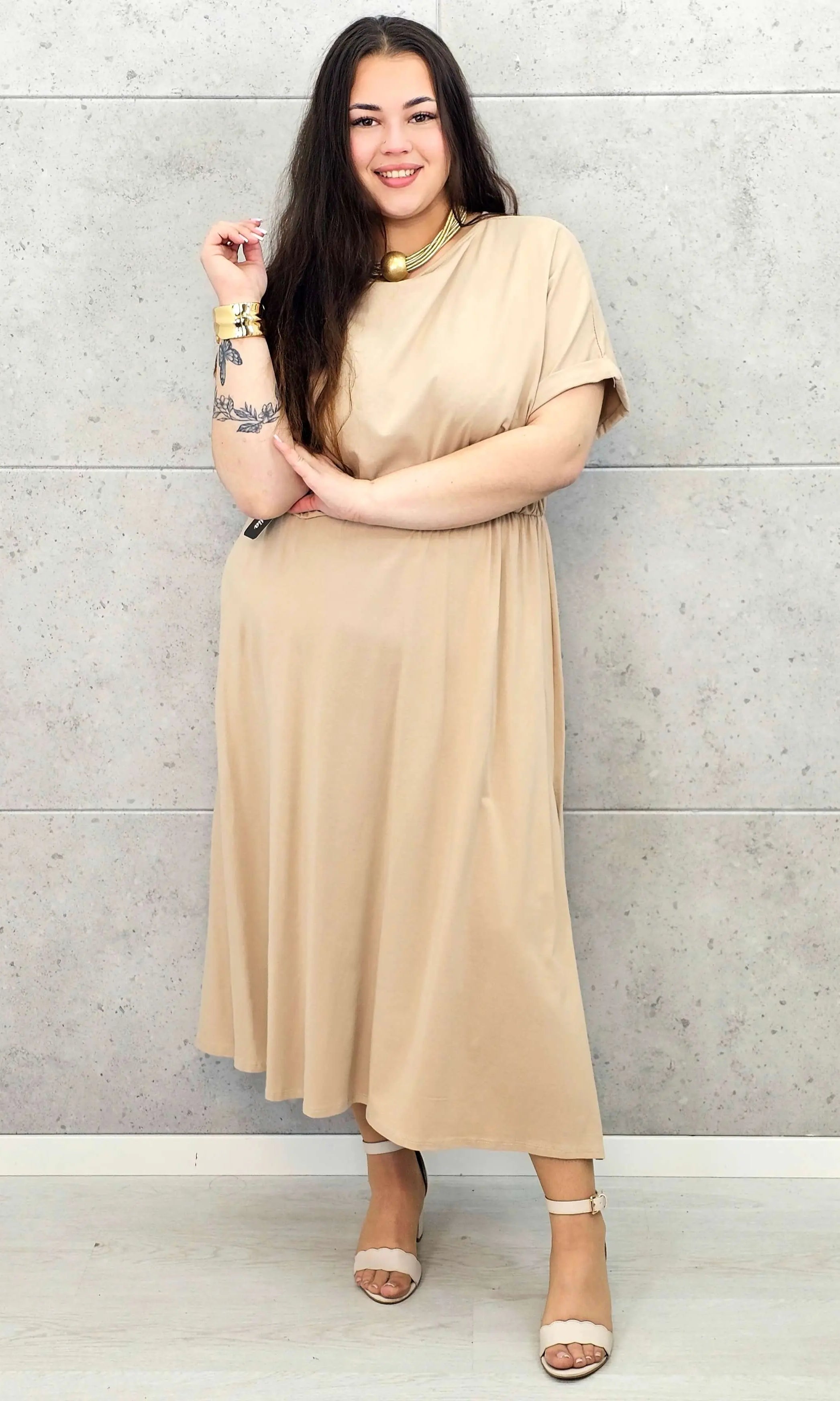 Sukienka plus size StylowaXL – asymetryczna, kobieca i pełna stylu Stylowa XL
