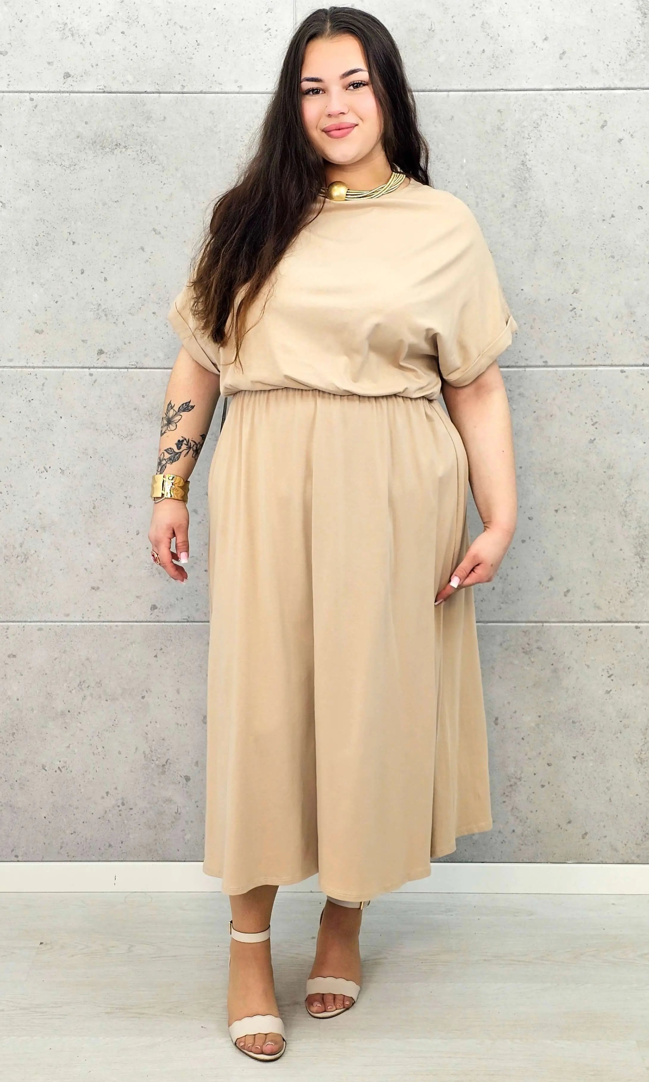 Sukienka plus size StylowaXL – asymetryczna, kobieca i pełna stylu Stylowa XL