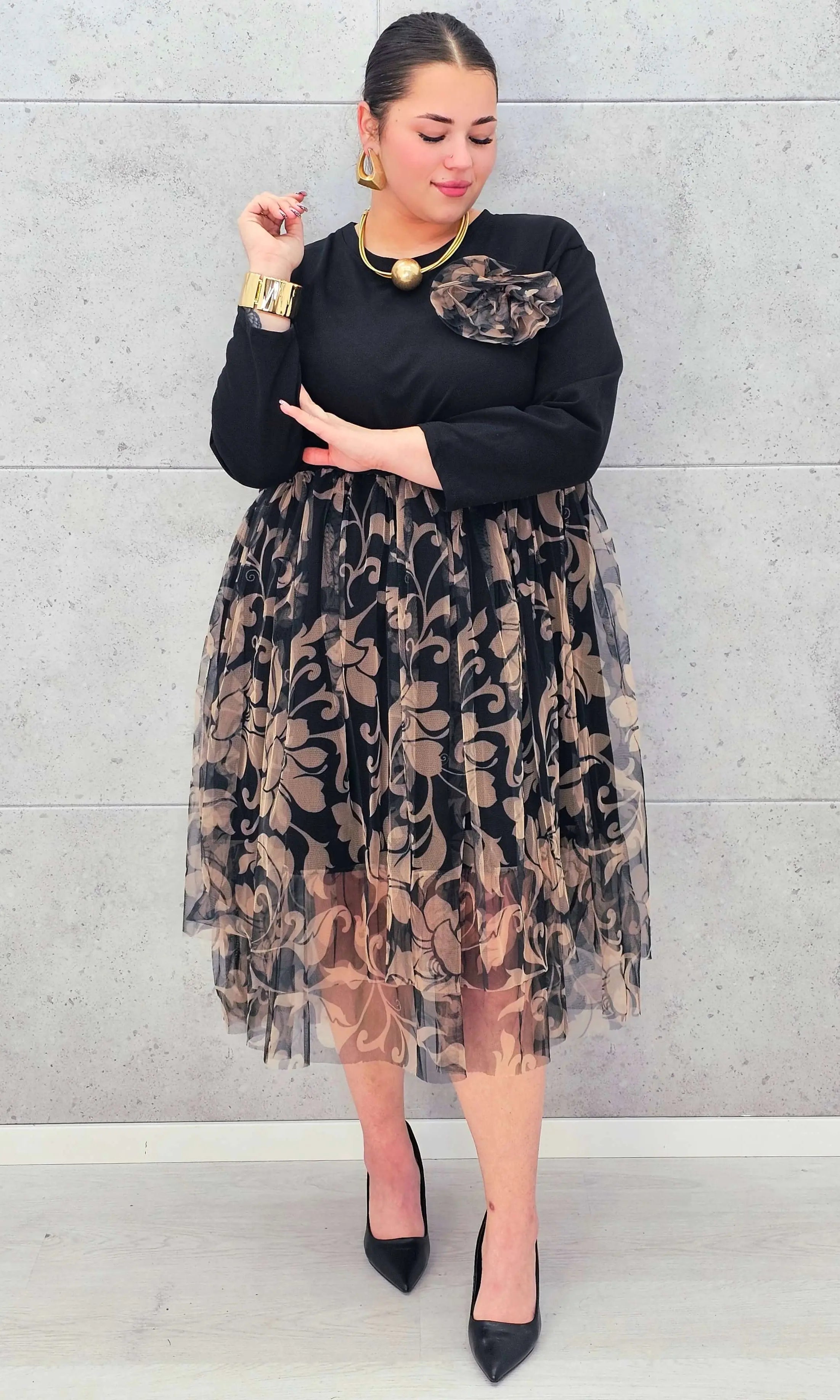 Sukienka plus size StylowaXL – elegancka sukienka z tiulem na wyjątkowe okazje Stylowa XL