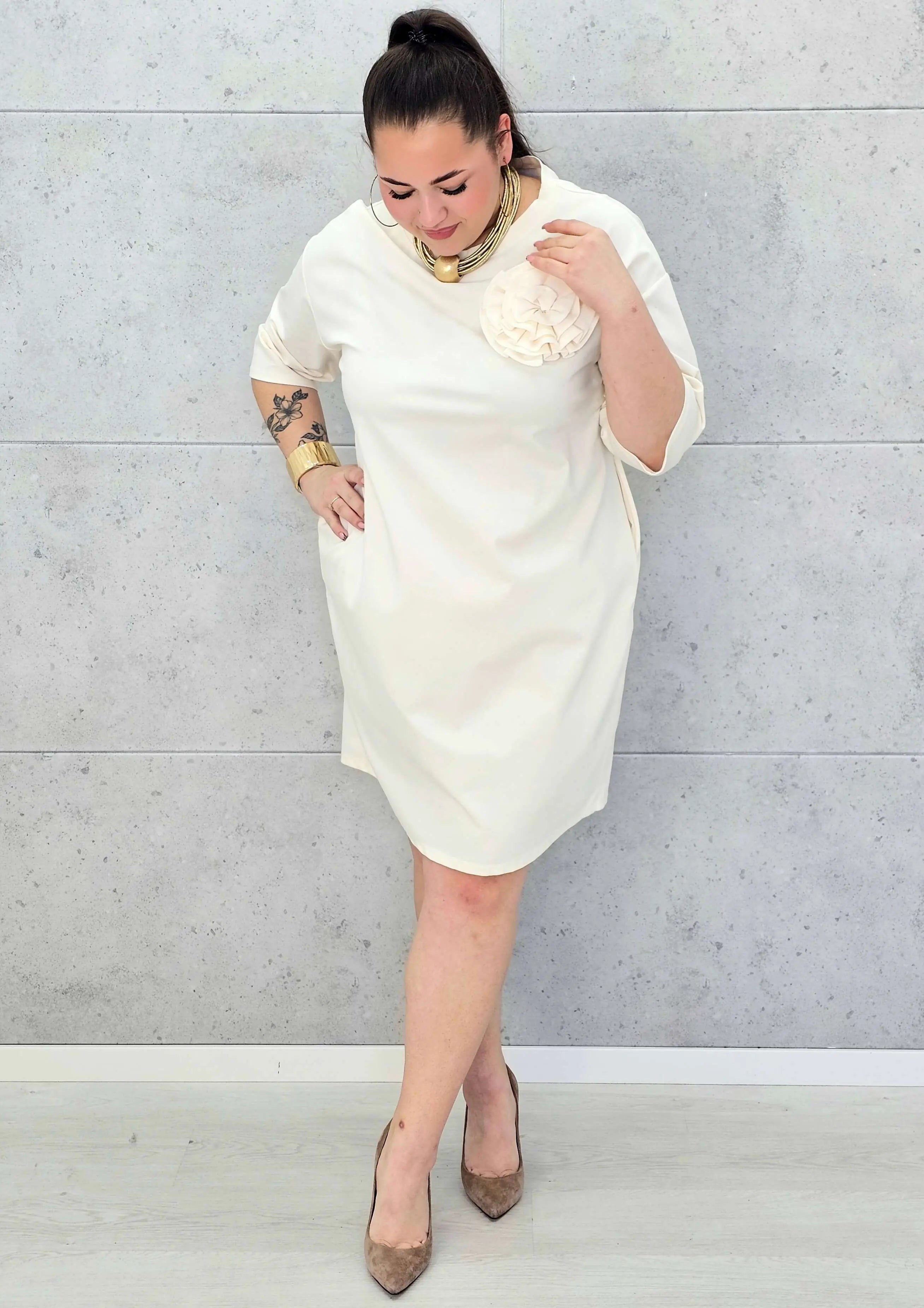 Sukienka plus size StylowaXL – subtelność i kobiecy wdzięk Stylowa XL