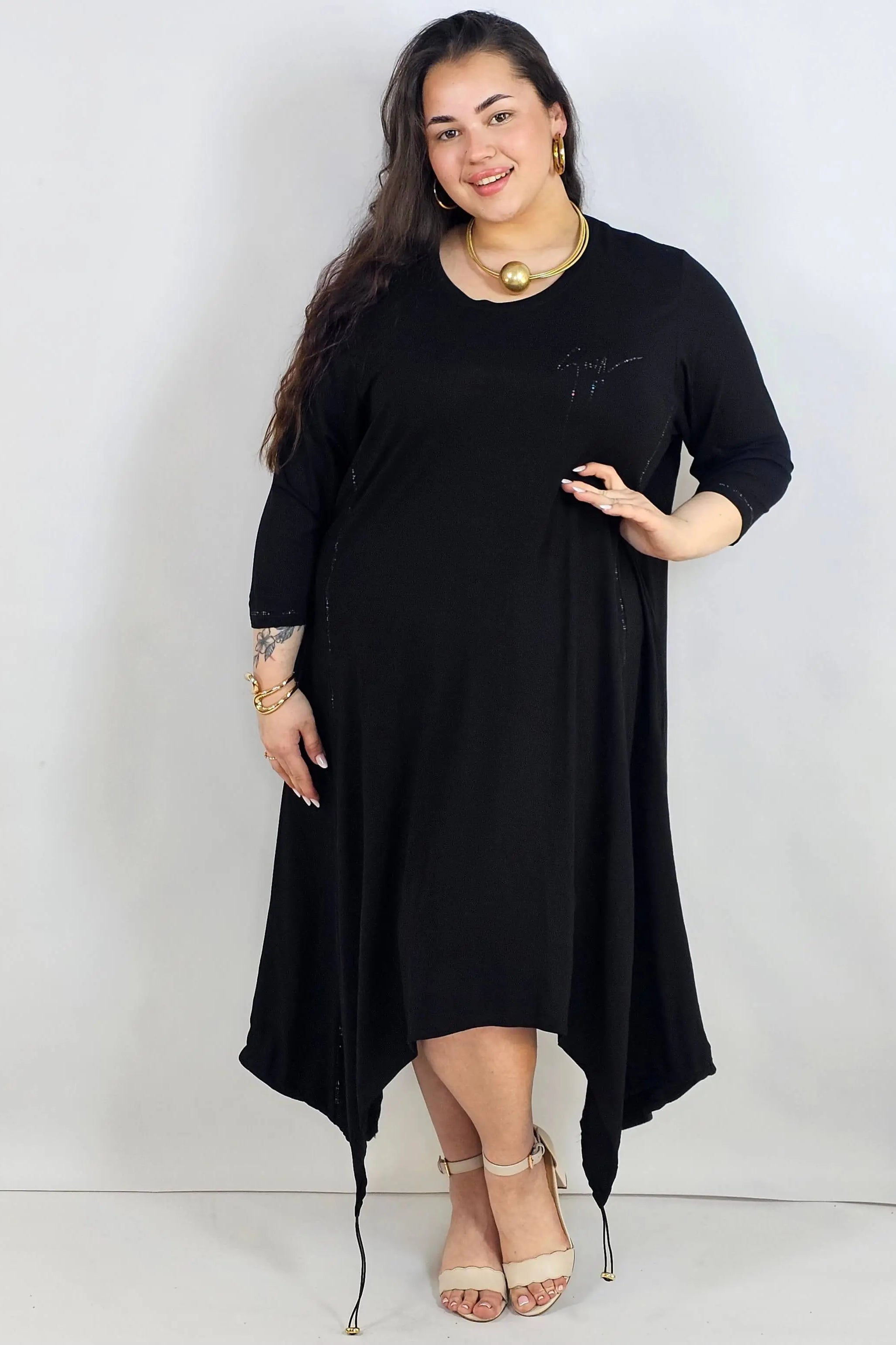 Sukienka plus size – asymetryczna tunika z aplikacją i lekko transparentnym dołem Stylowa XL
