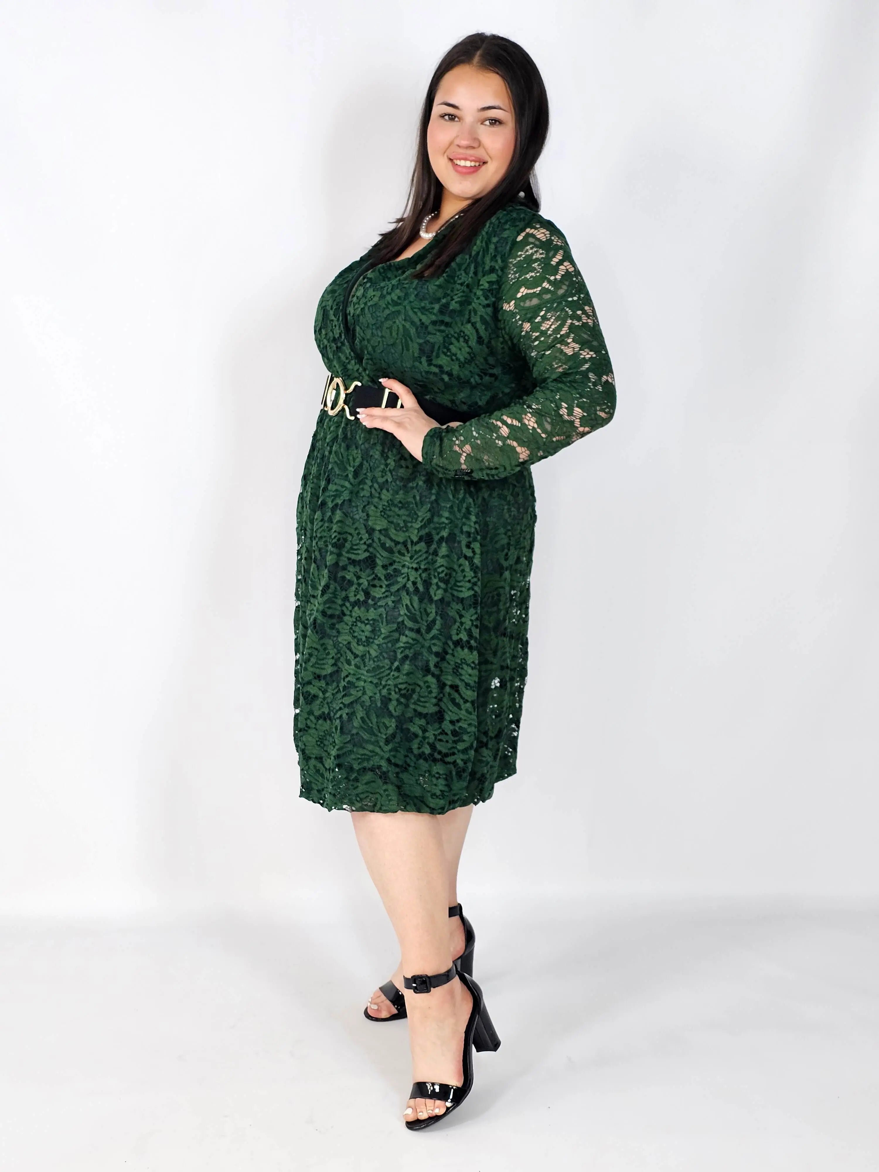 Sukienka plus size – kobiecy styl, elegancja i wygoda w jednym Stylowa XL