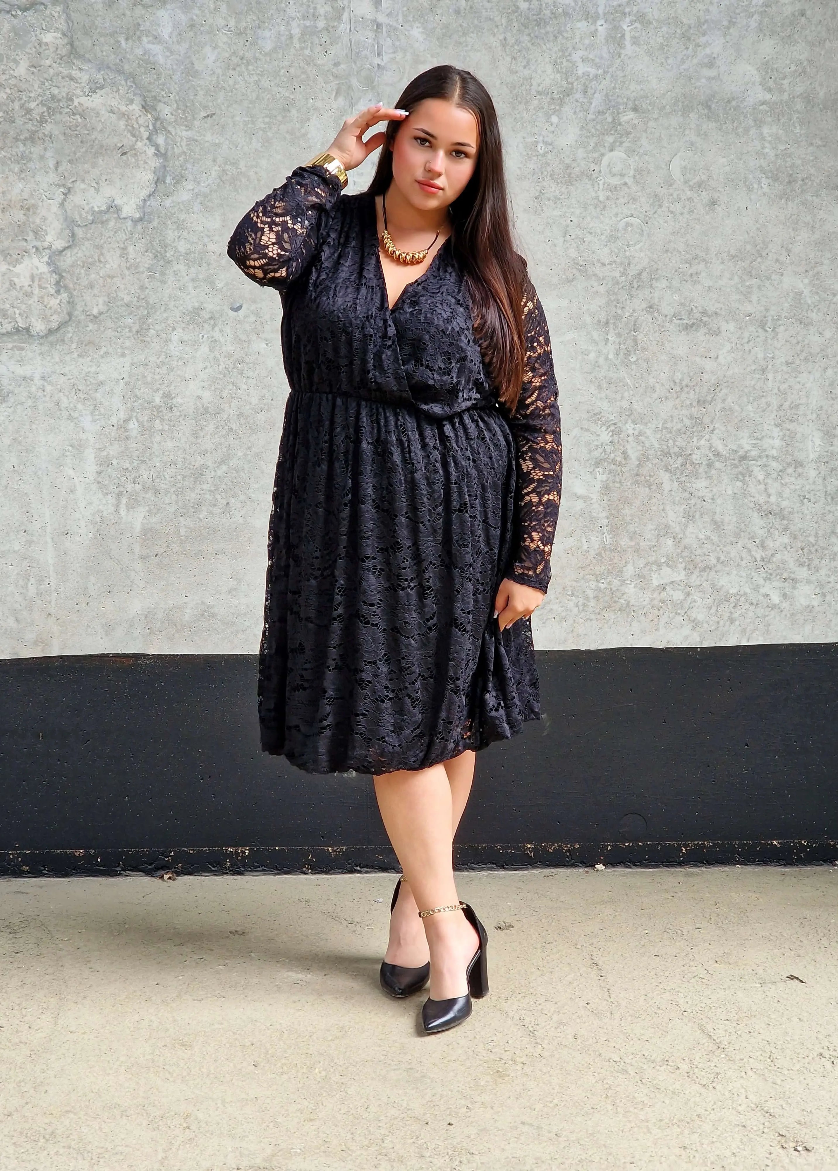 Sukienka plus size – kobiecy styl, elegancja i wygoda w jednym Stylowa XL