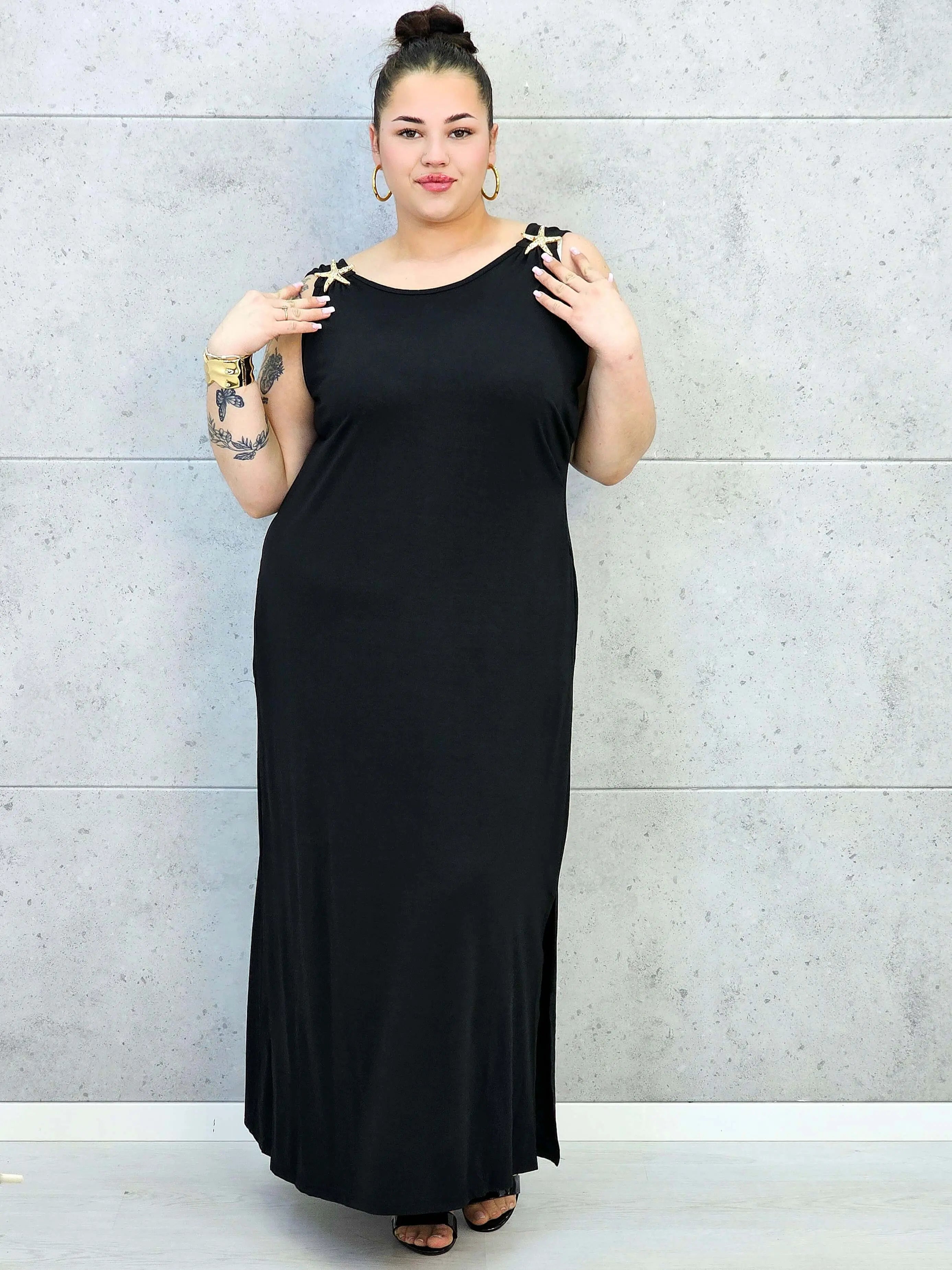 Sukienka plus size – wygodny fason podkreślający kobiecą sylwetkę XXL Stylowa XL