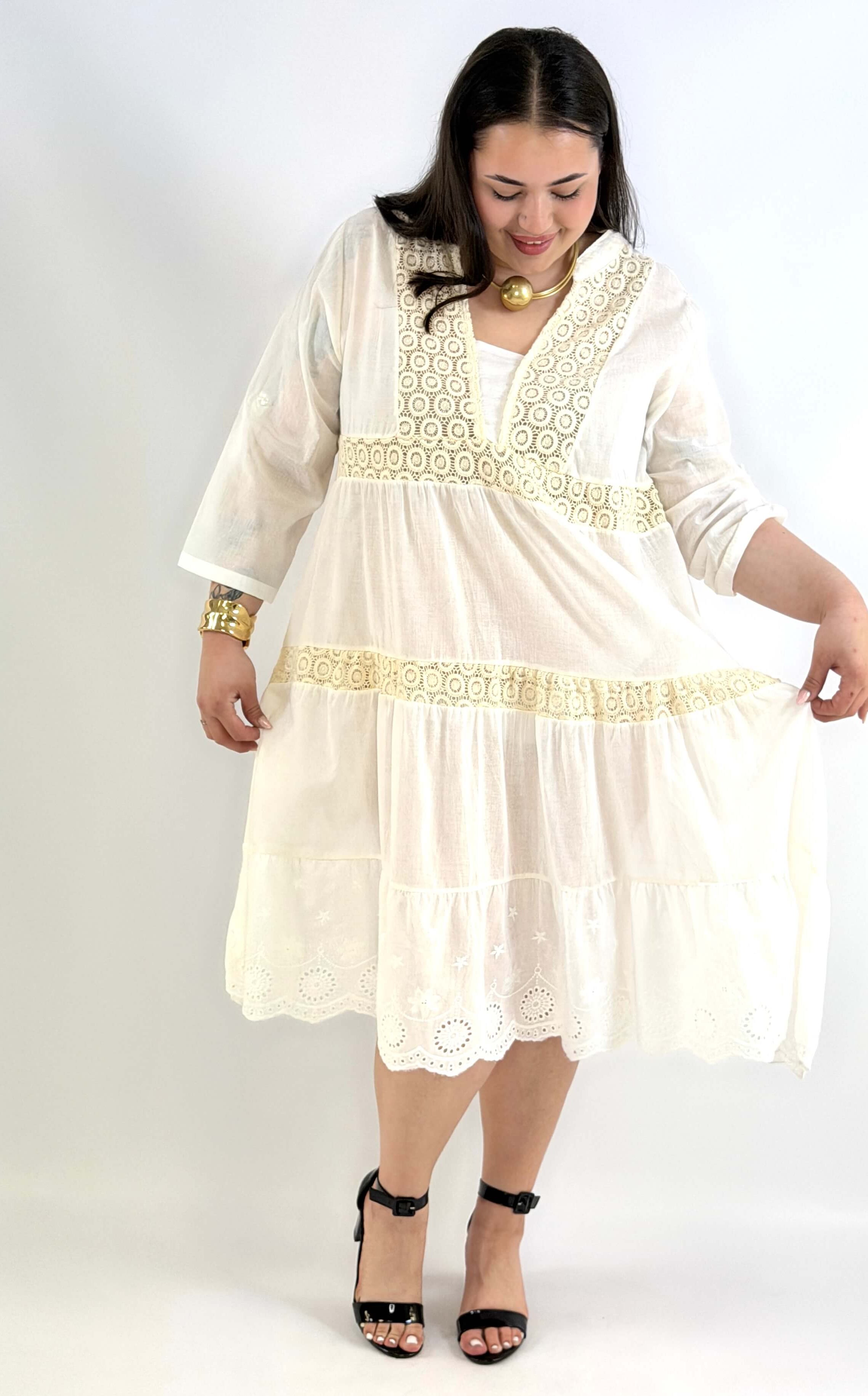 Sukienka plus size boho ecru z koronką – lekka sukienka XXL na lato Stylowa XL