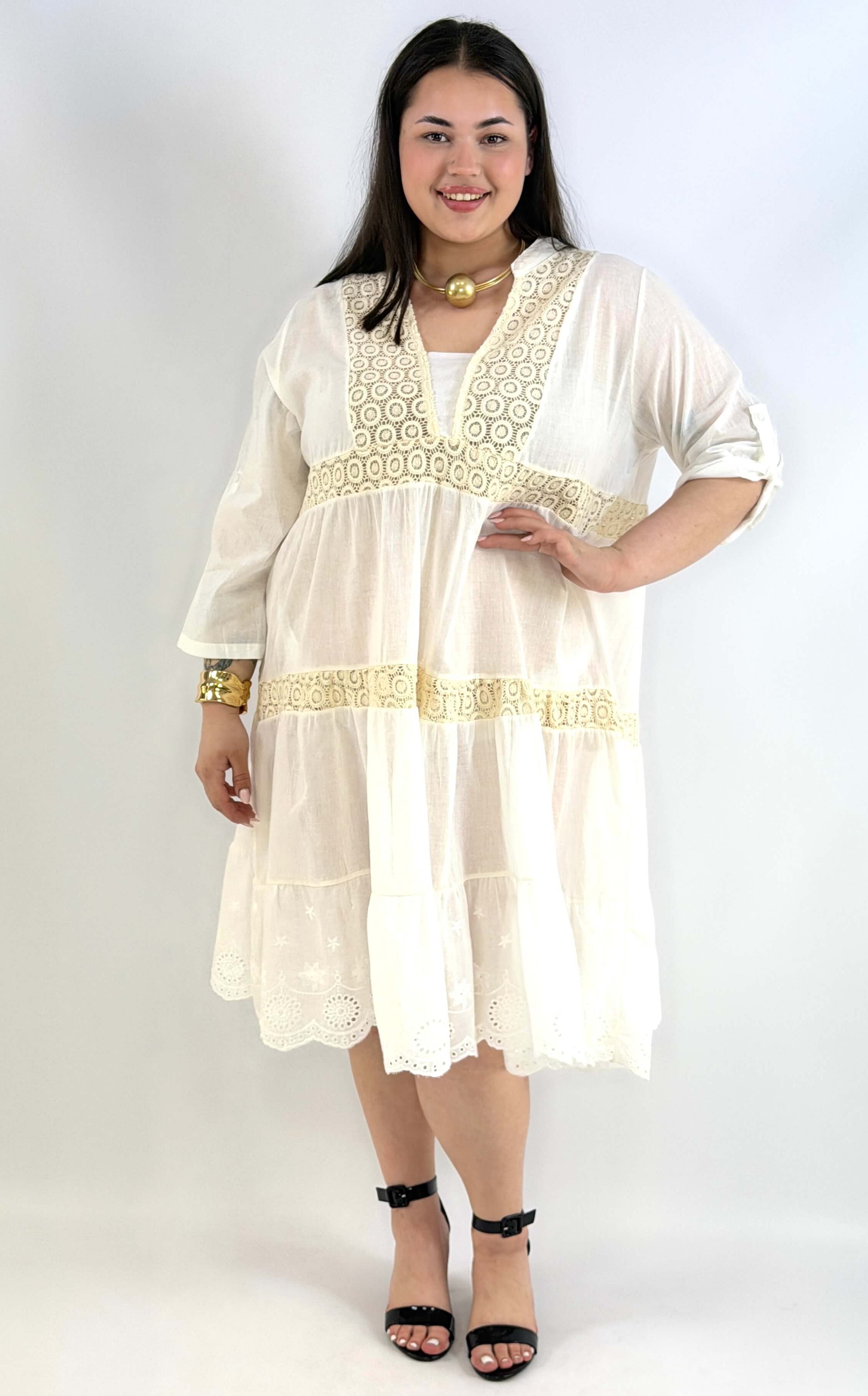 Sukienka plus size boho ecru z koronką – lekka sukienka XXL na lato Stylowa XL