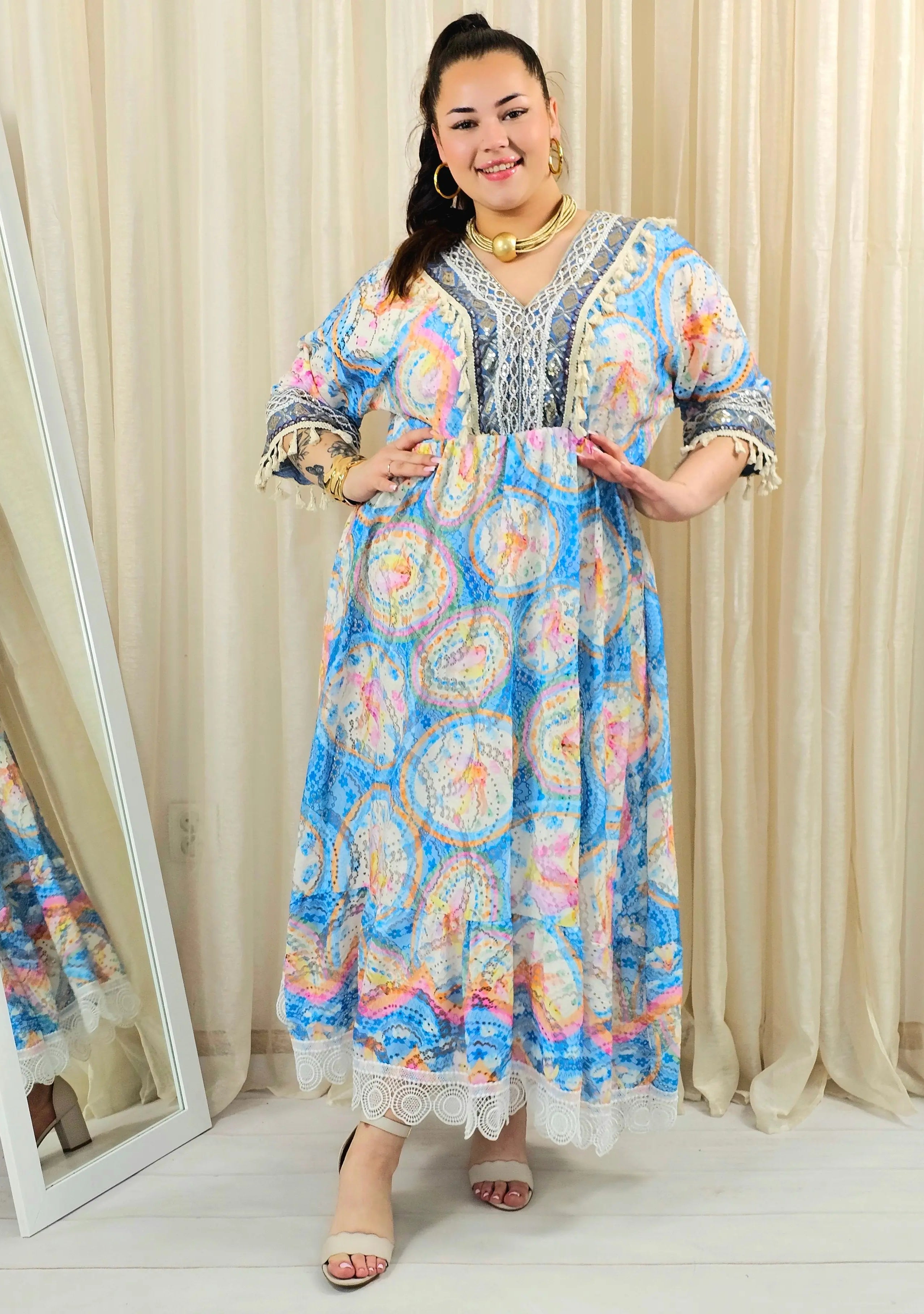 Sukienka plus size boho maxi z kolorowym printem – swobodna elegancja XXL Stylowa XL