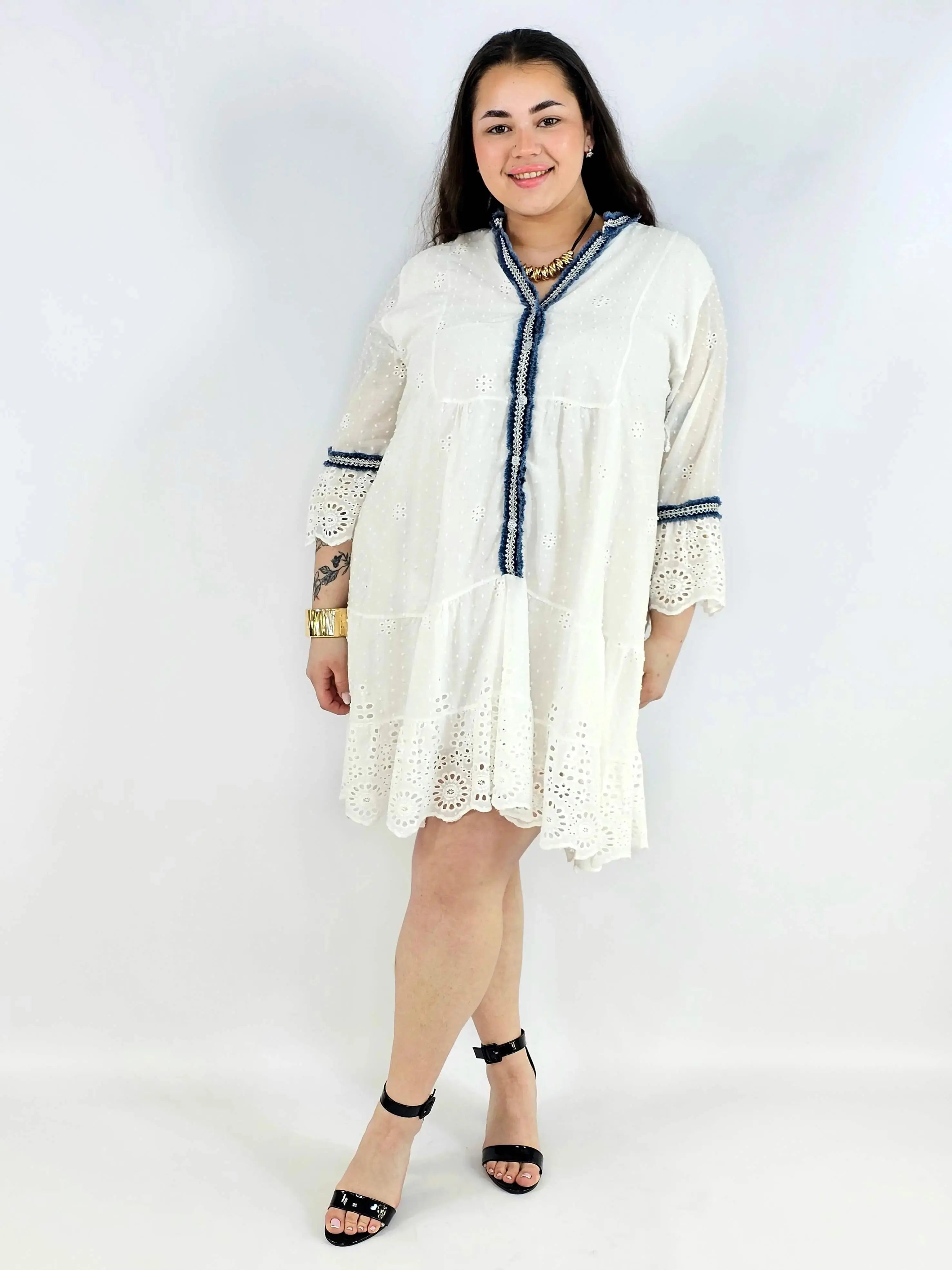 Sukienka plus size boho z ażurową koronką – biała sukienka XXL Stylowa XL