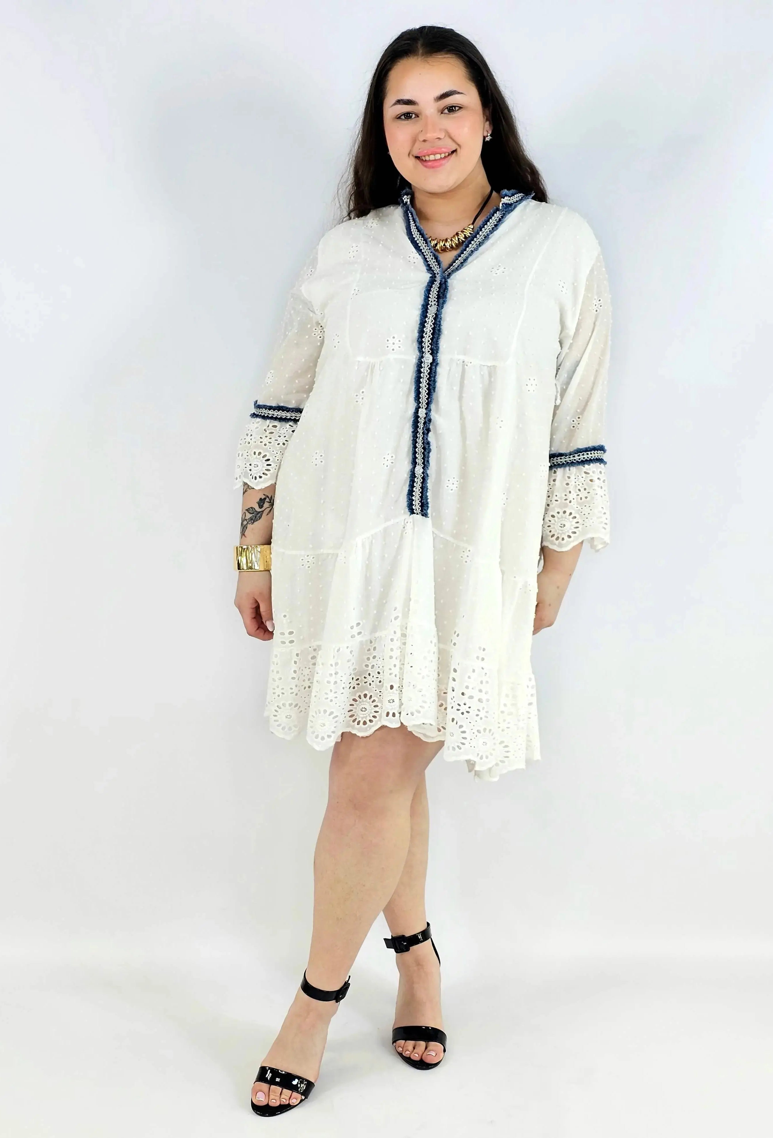 Sukienka plus size boho z ażurową koronką – biała sukienka XXL Stylowa XL