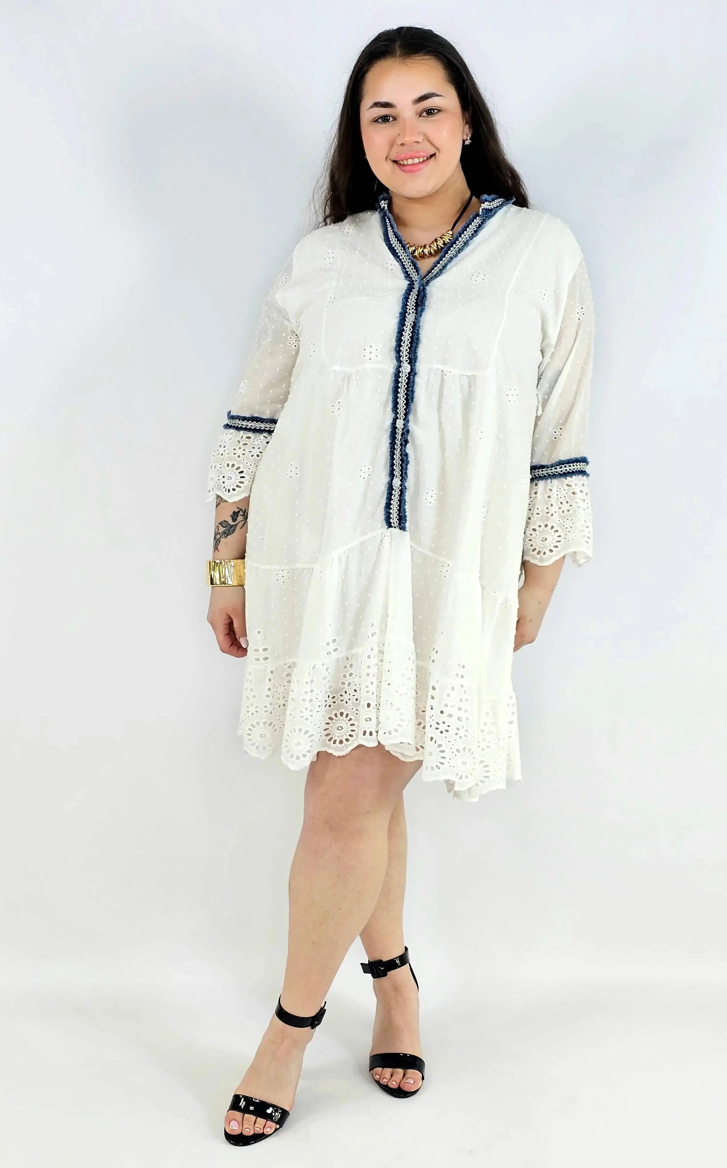Sukienka plus size boho z ażurową koronką – biała sukienka XXL Stylowa XL