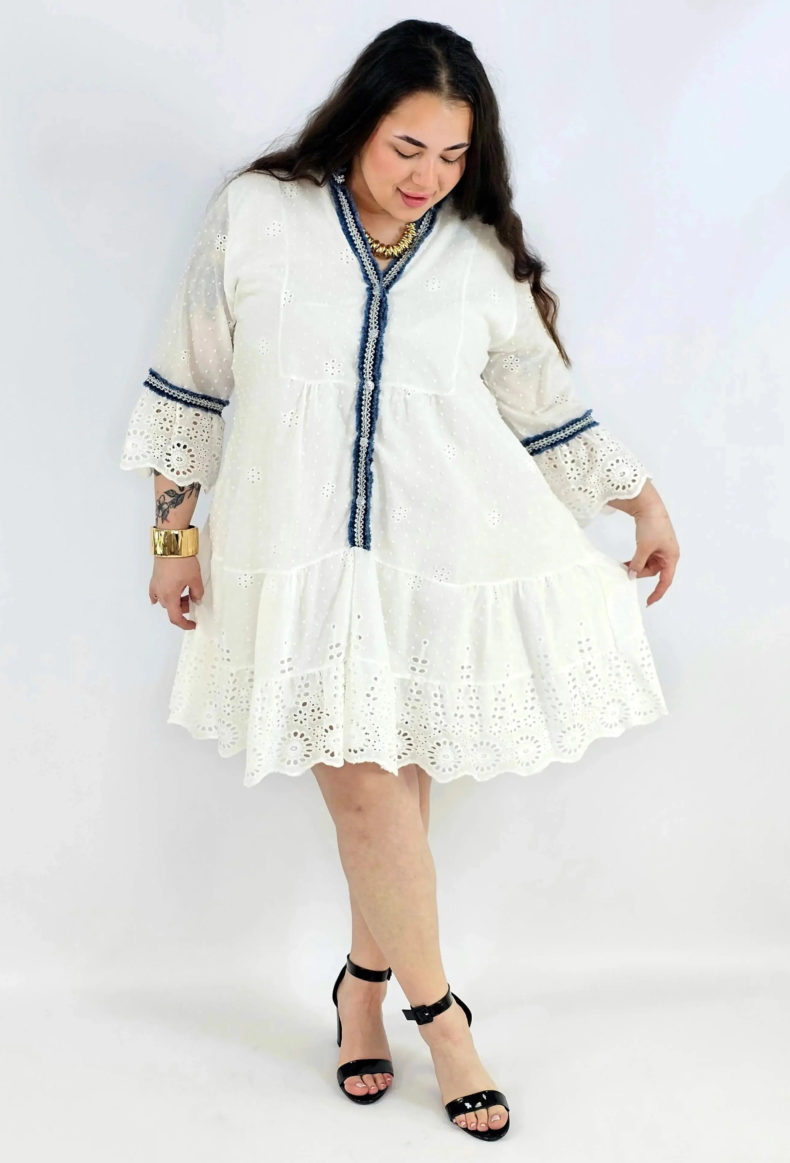 Sukienka plus size boho z ażurową koronką – biała sukienka XXL Stylowa XL