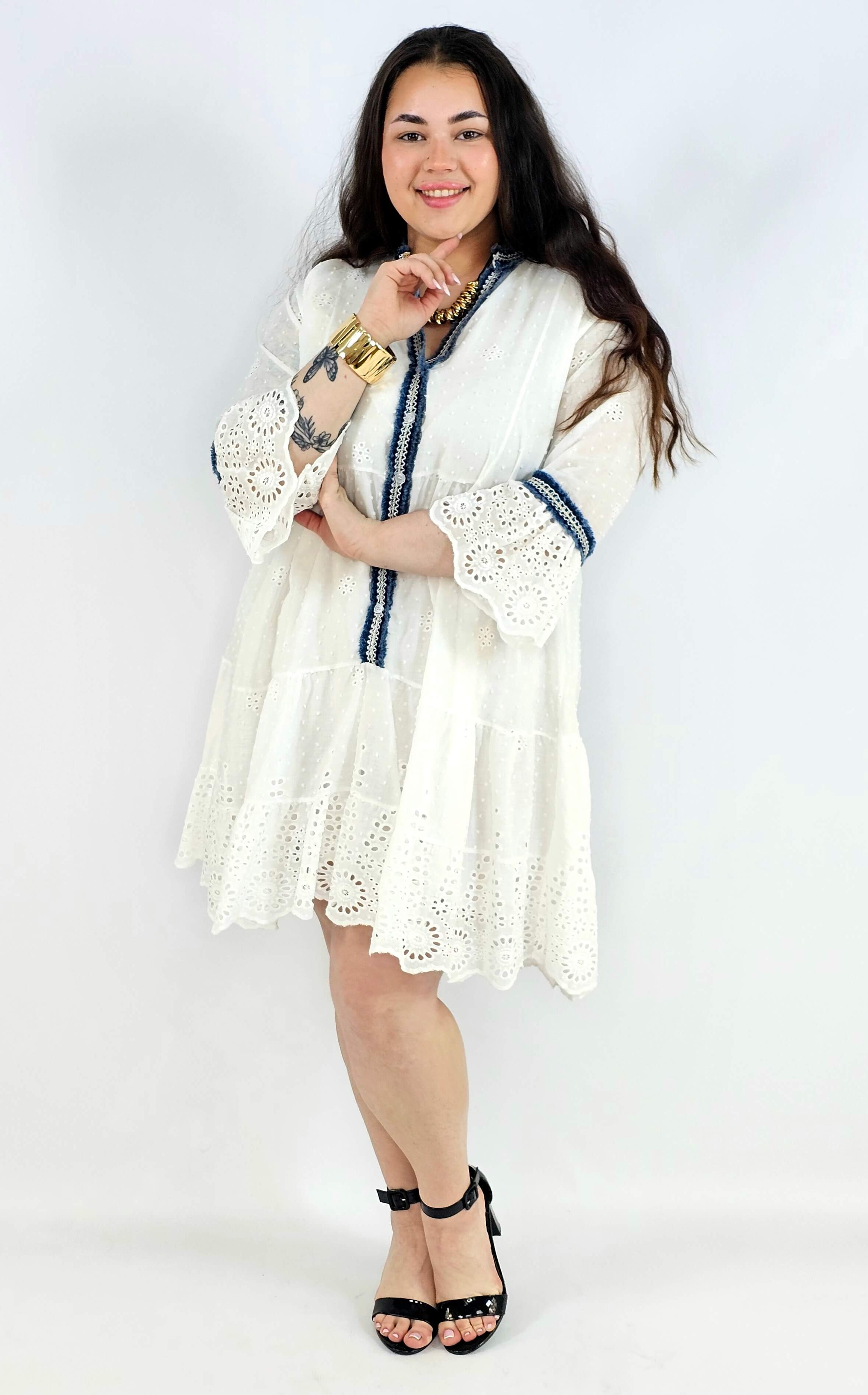 Sukienka plus size boho z ażurową koronką – biała sukienka XXL Stylowa XL
