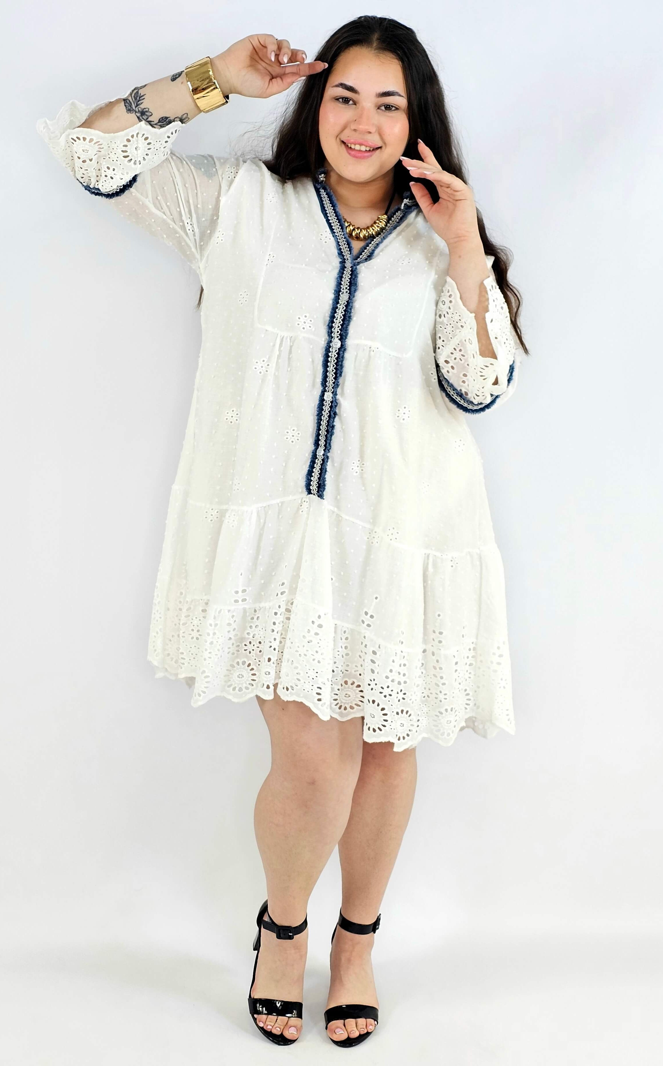 Sukienka plus size boho z ażurową koronką – biała sukienka XXL Stylowa XL
