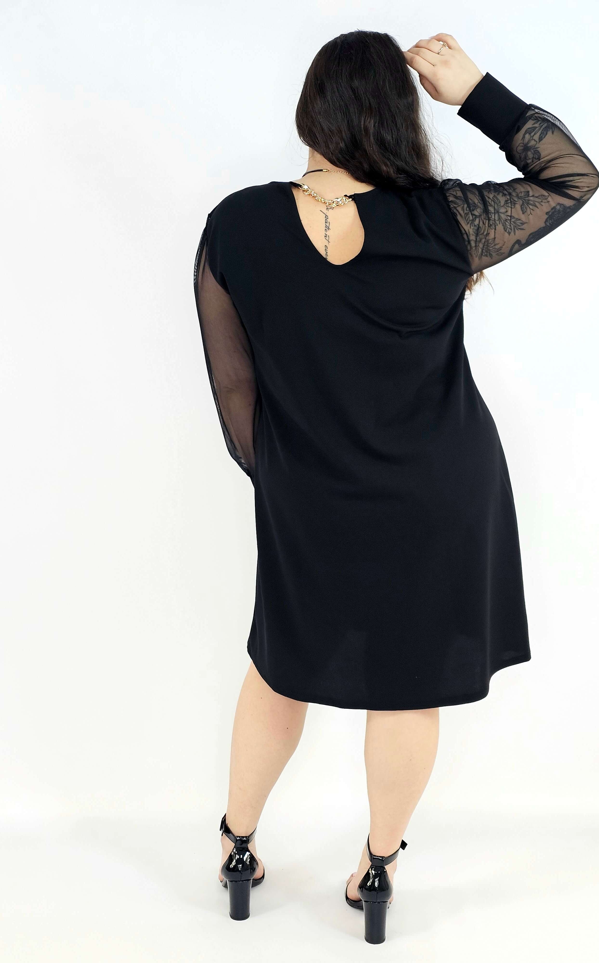 Sukienka plus size czarna z tiulowymi rękawami – elegancka sukienka XXL Stylowa XL