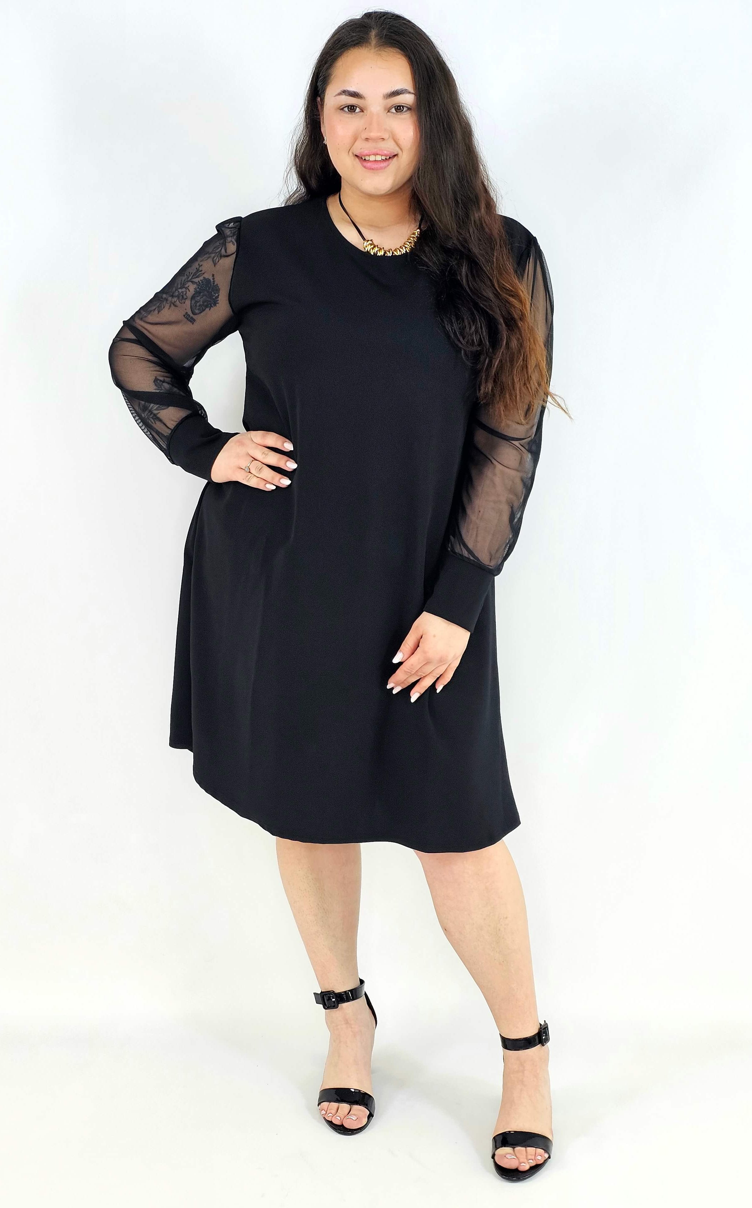Sukienka plus size czarna z tiulowymi rękawami – elegancka sukienka XXL Stylowa XL