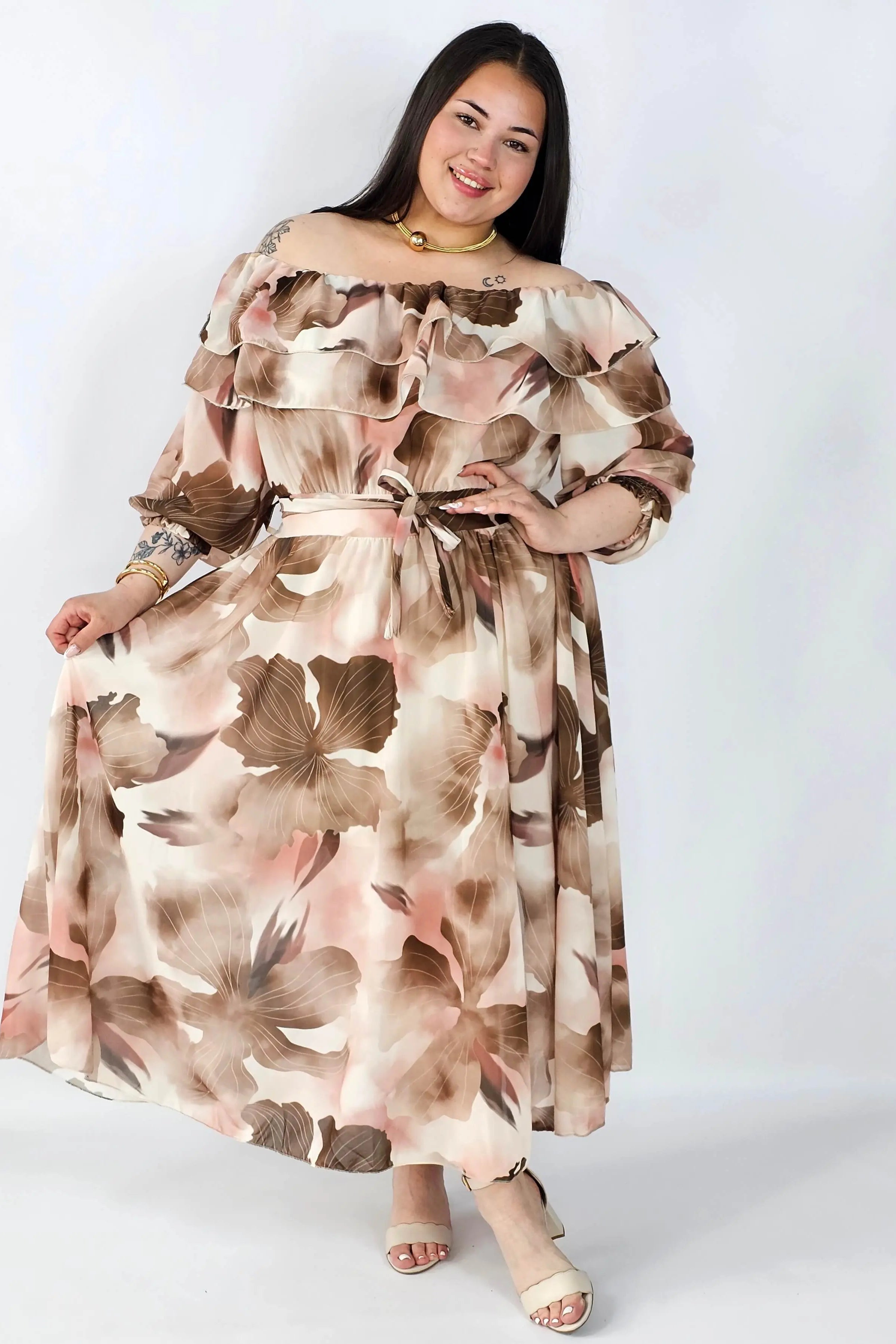 Sukienka plus size hiszpanka midi w kwiaty – zwiewna elegancja XXL Stylowa XL