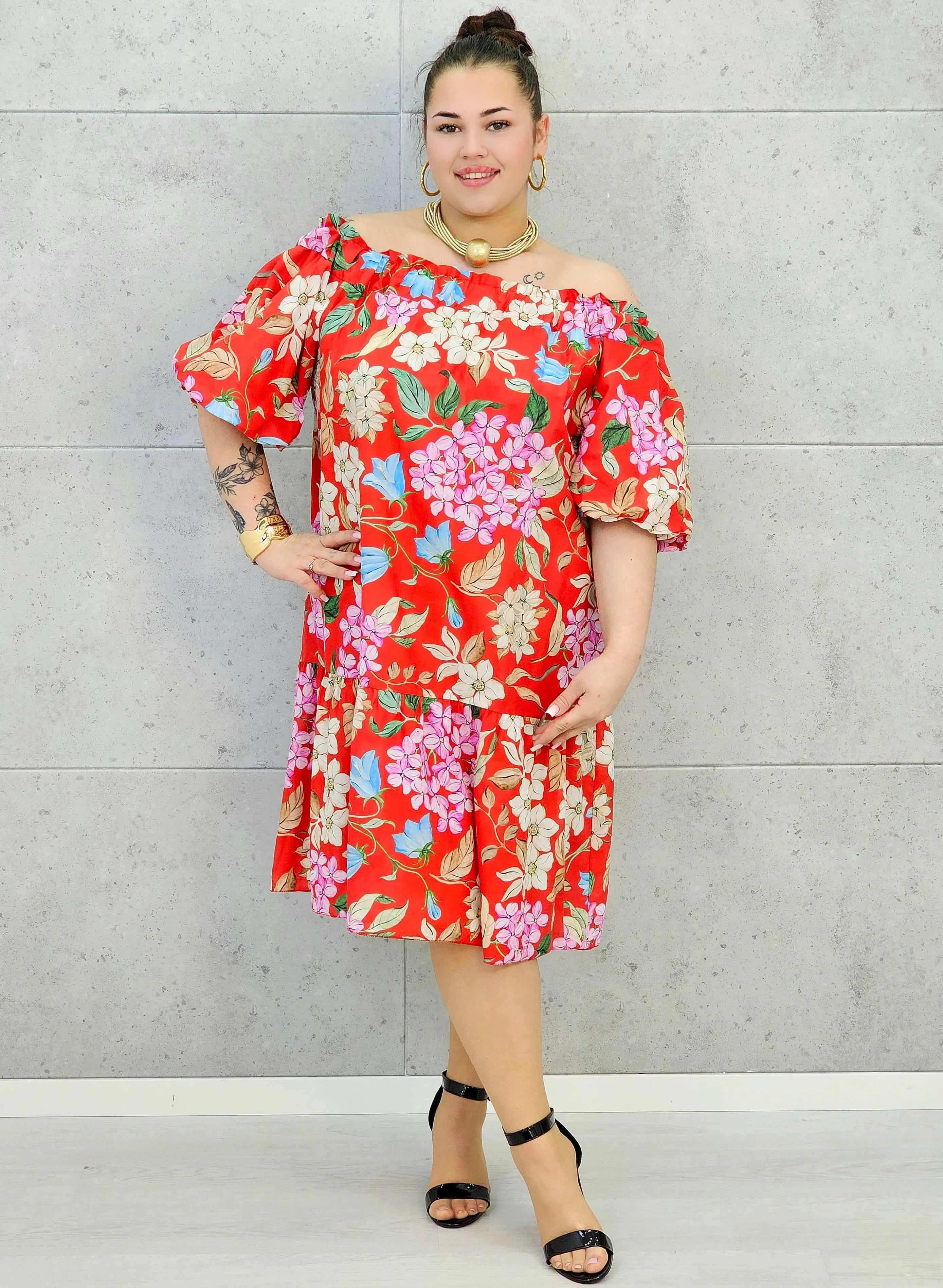 Sukienka plus size hiszpanka w kwiaty – czerwona sukienka XXL Stylowa XL Stylowa XL