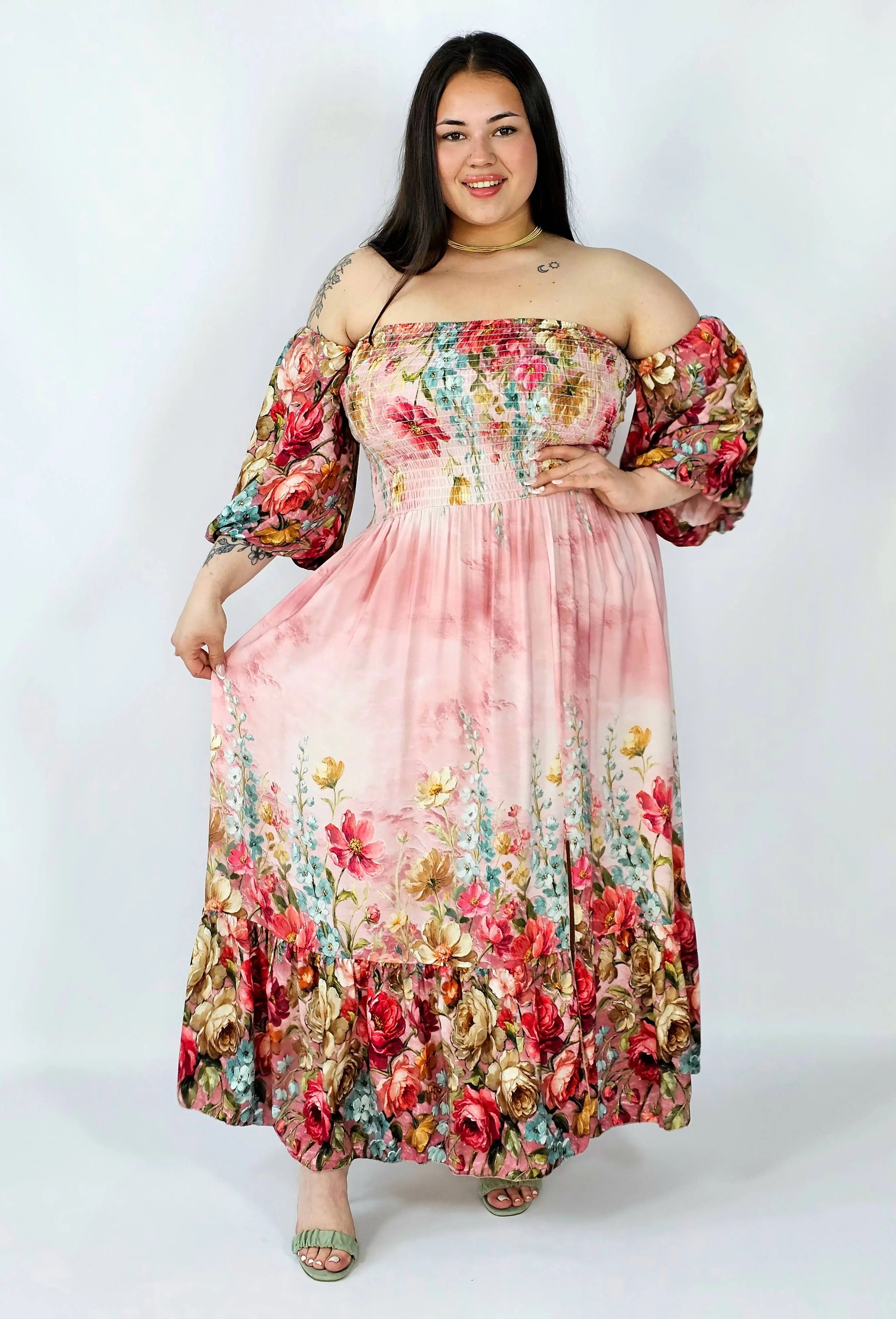 Sukienka plus size hiszpanka z marszczeniem i odkrytymi ramionami Stylowa XL