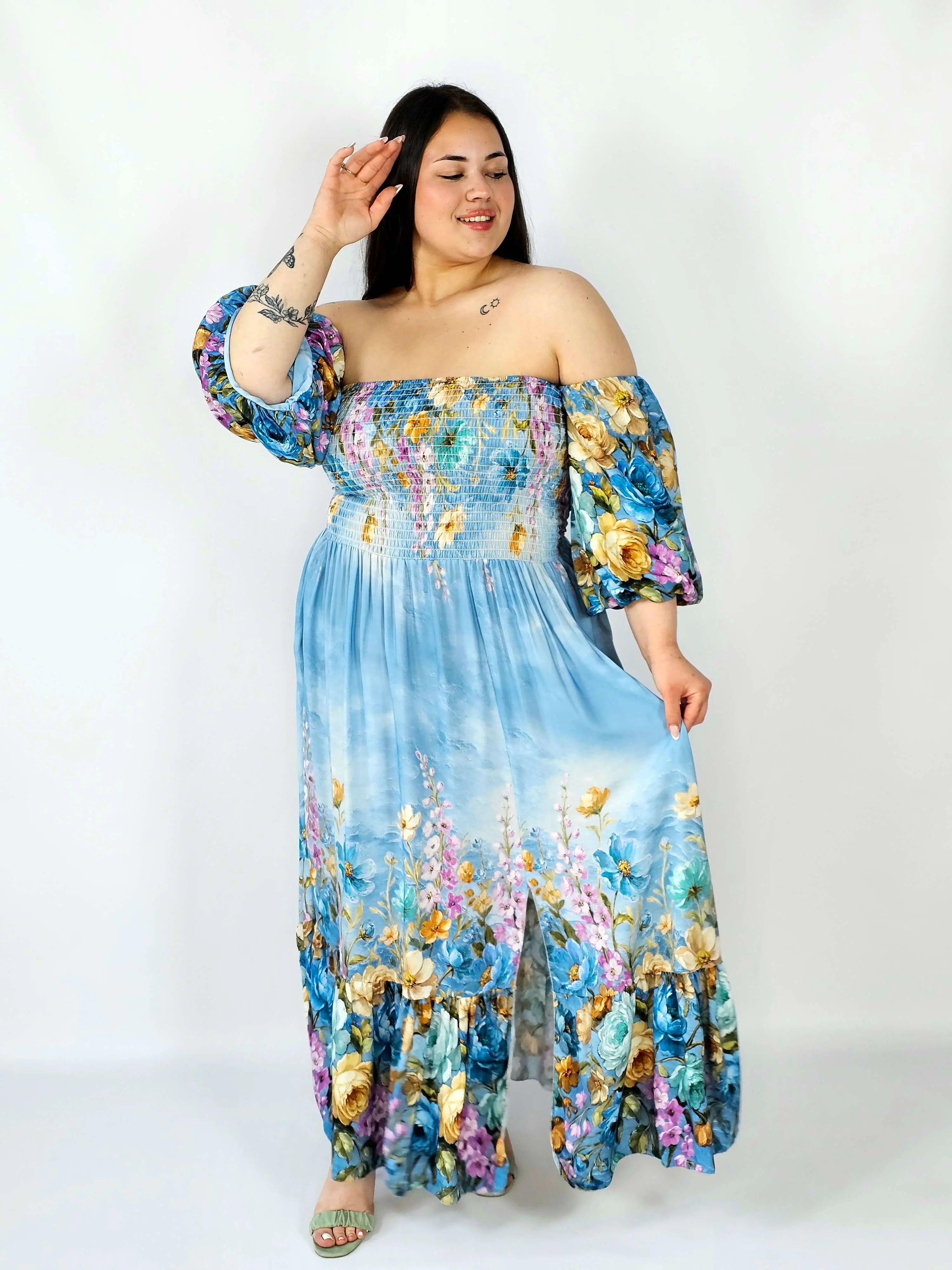 Sukienka plus size hiszpanka z marszczeniem i odkrytymi ramionami Stylowa XL