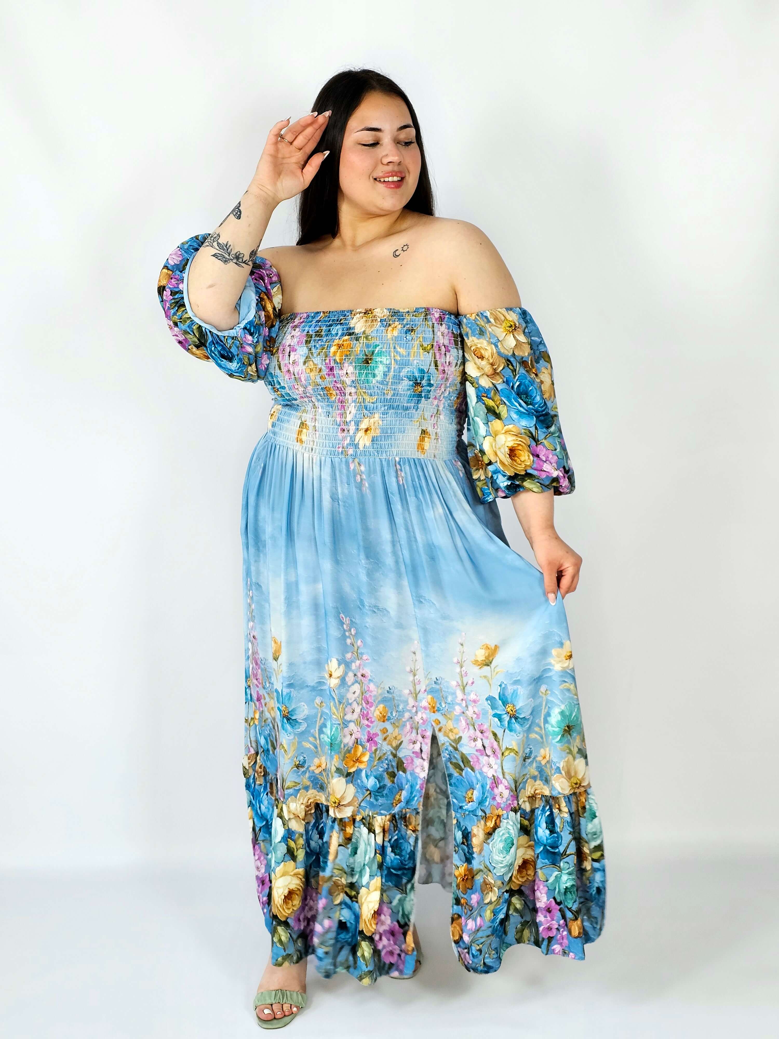 Sukienka plus size hiszpanka z marszczeniem i odkrytymi ramionami Stylowa XL