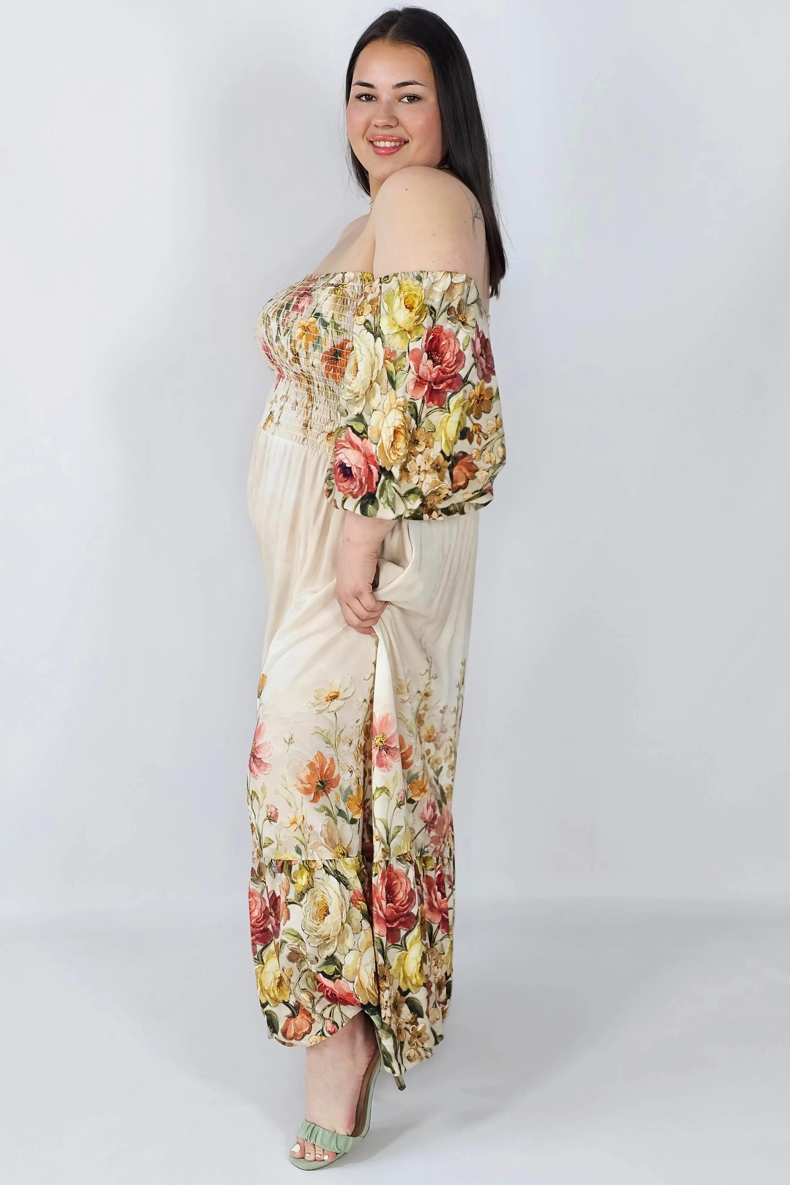 Sukienka plus size hiszpanka z marszczeniem i odkrytymi ramionami Stylowa XL