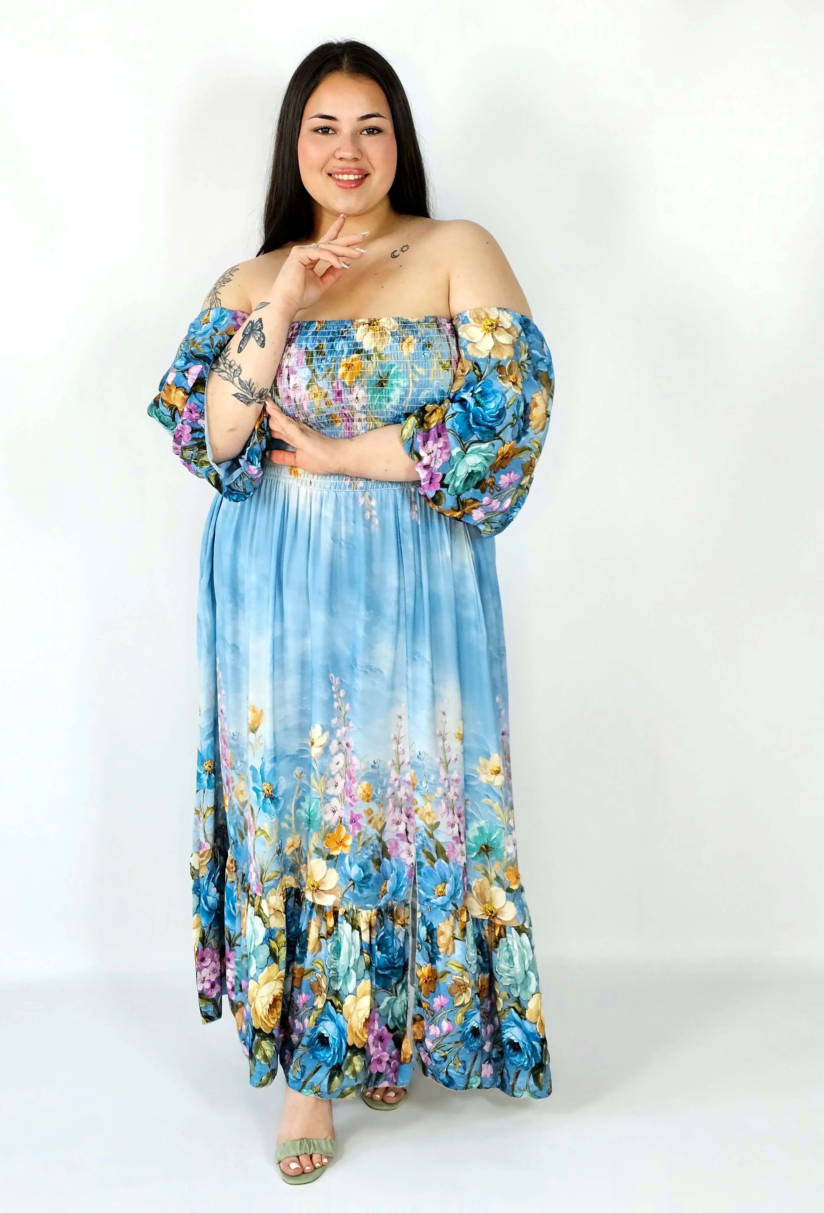 Sukienka plus size hiszpanka z marszczeniem i odkrytymi ramionami Stylowa XL