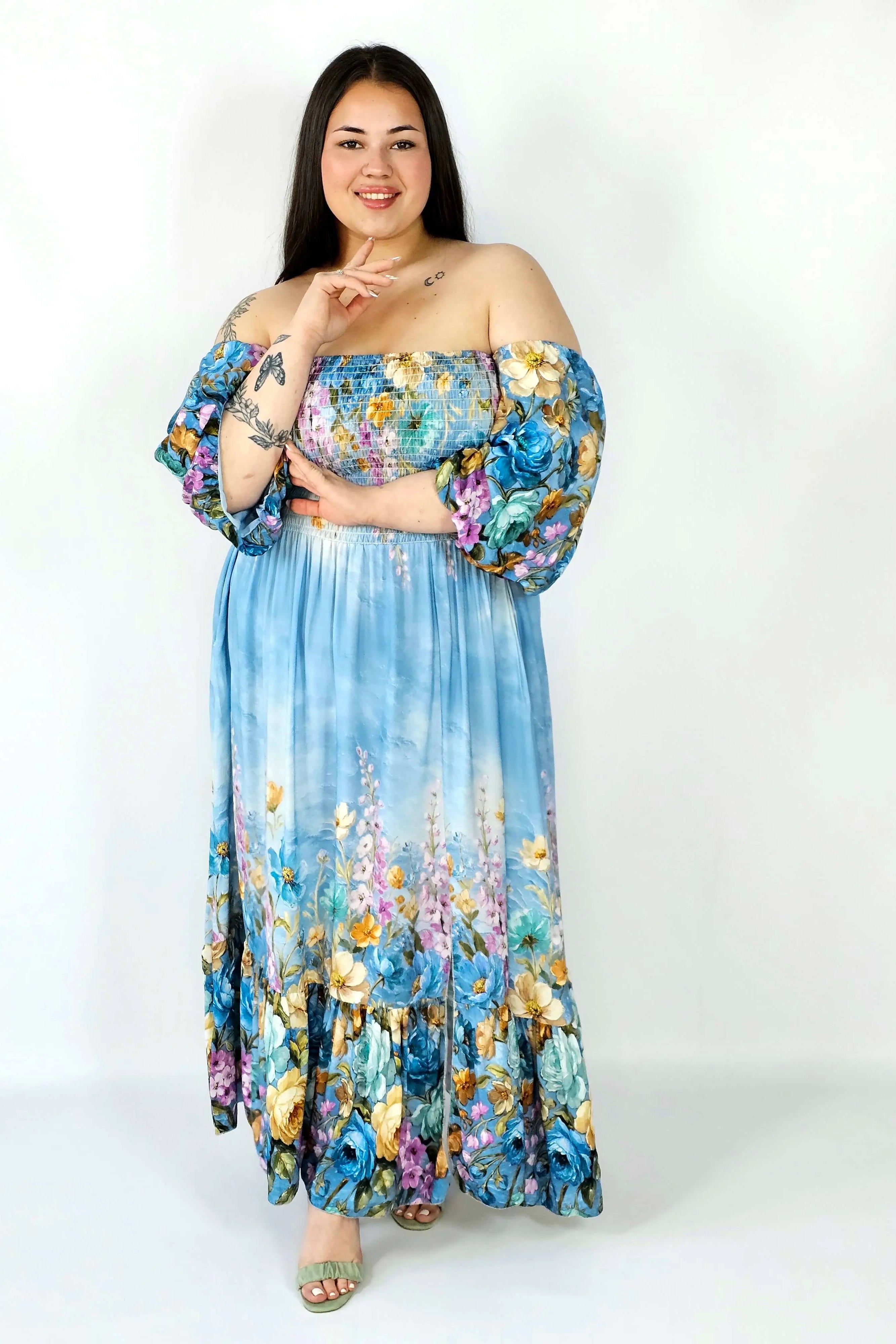 Sukienka plus size hiszpanka z marszczeniem i odkrytymi ramionami Stylowa XL