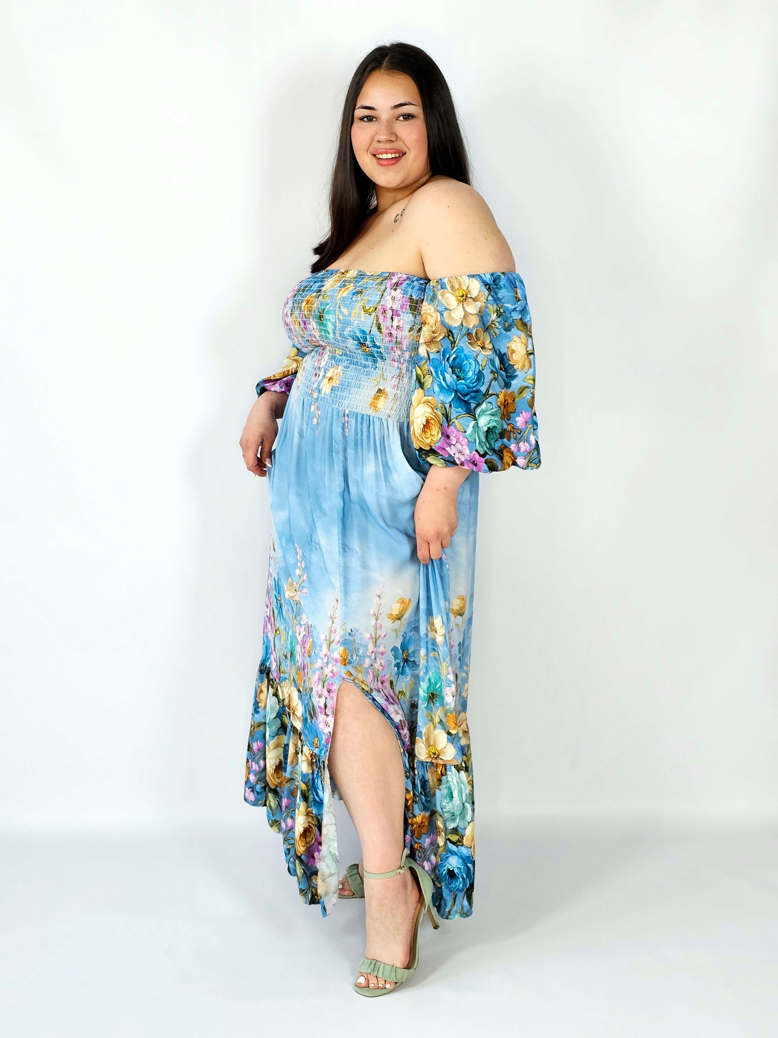 Sukienka plus size hiszpanka z marszczeniem i odkrytymi ramionami Stylowa XL