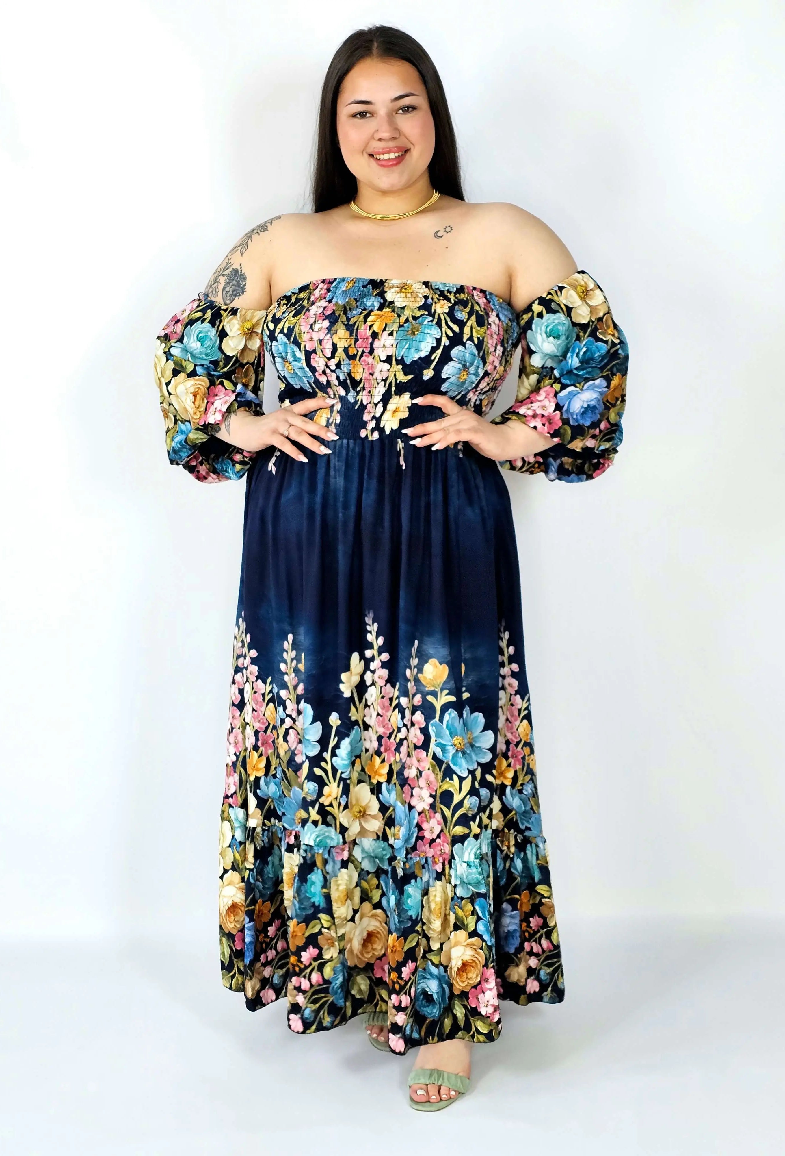 Sukienka plus size hiszpanka z marszczeniem i odkrytymi ramionami Stylowa XL