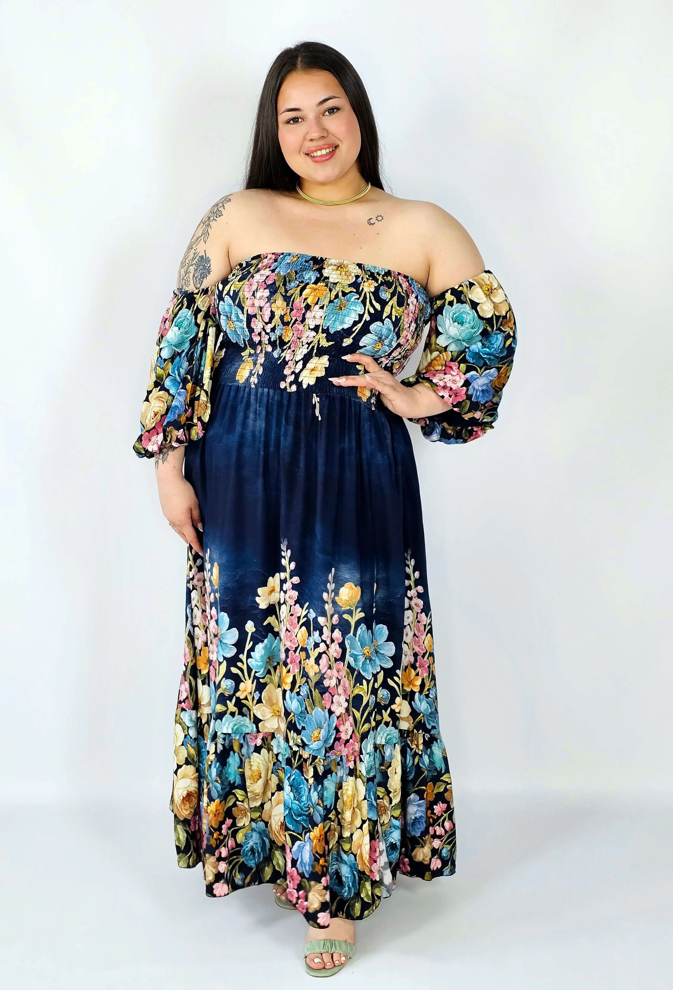 Sukienka plus size hiszpanka z marszczeniem i odkrytymi ramionami Stylowa XL