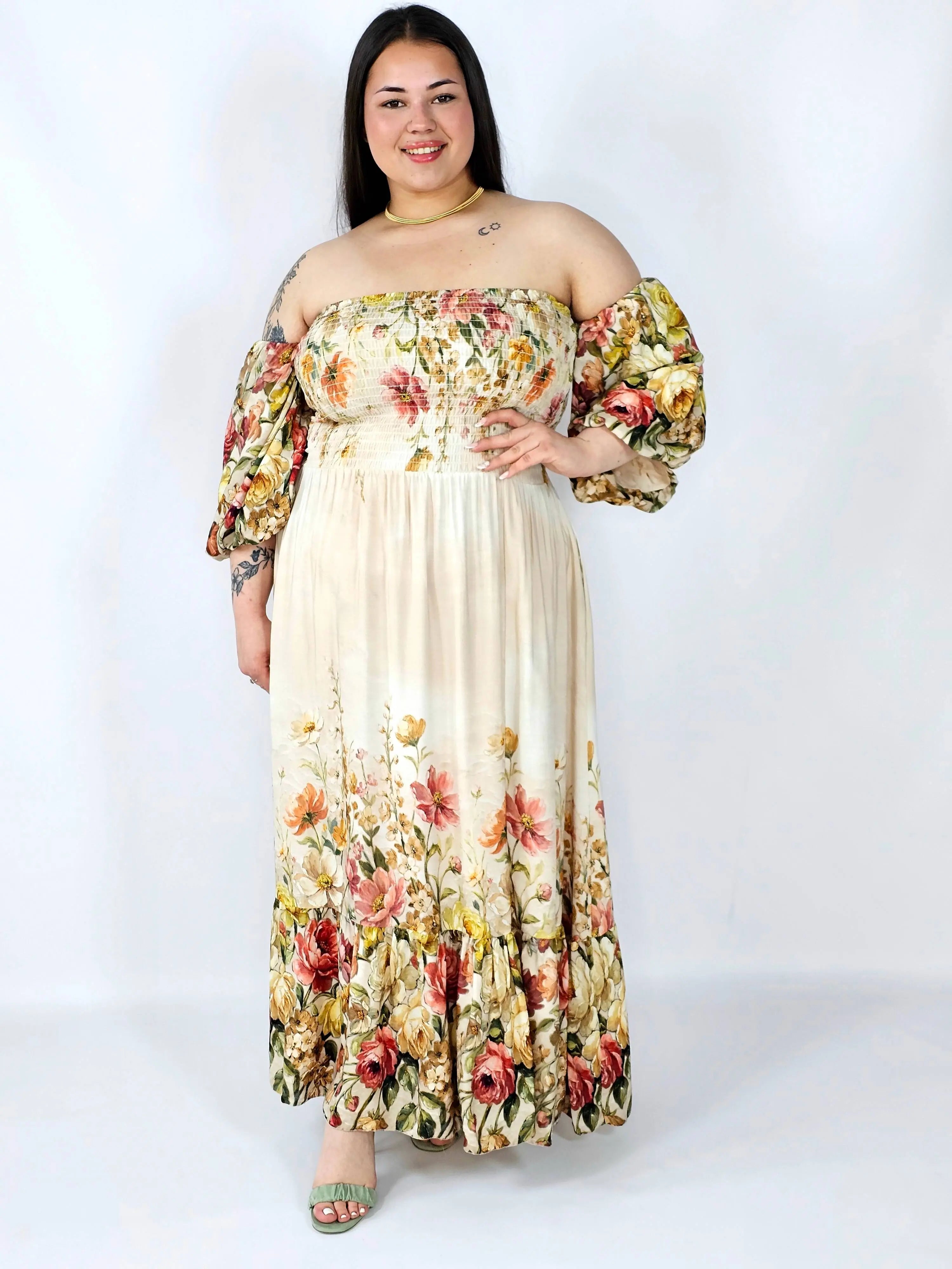 Sukienka plus size hiszpanka z marszczeniem i odkrytymi ramionami Stylowa XL