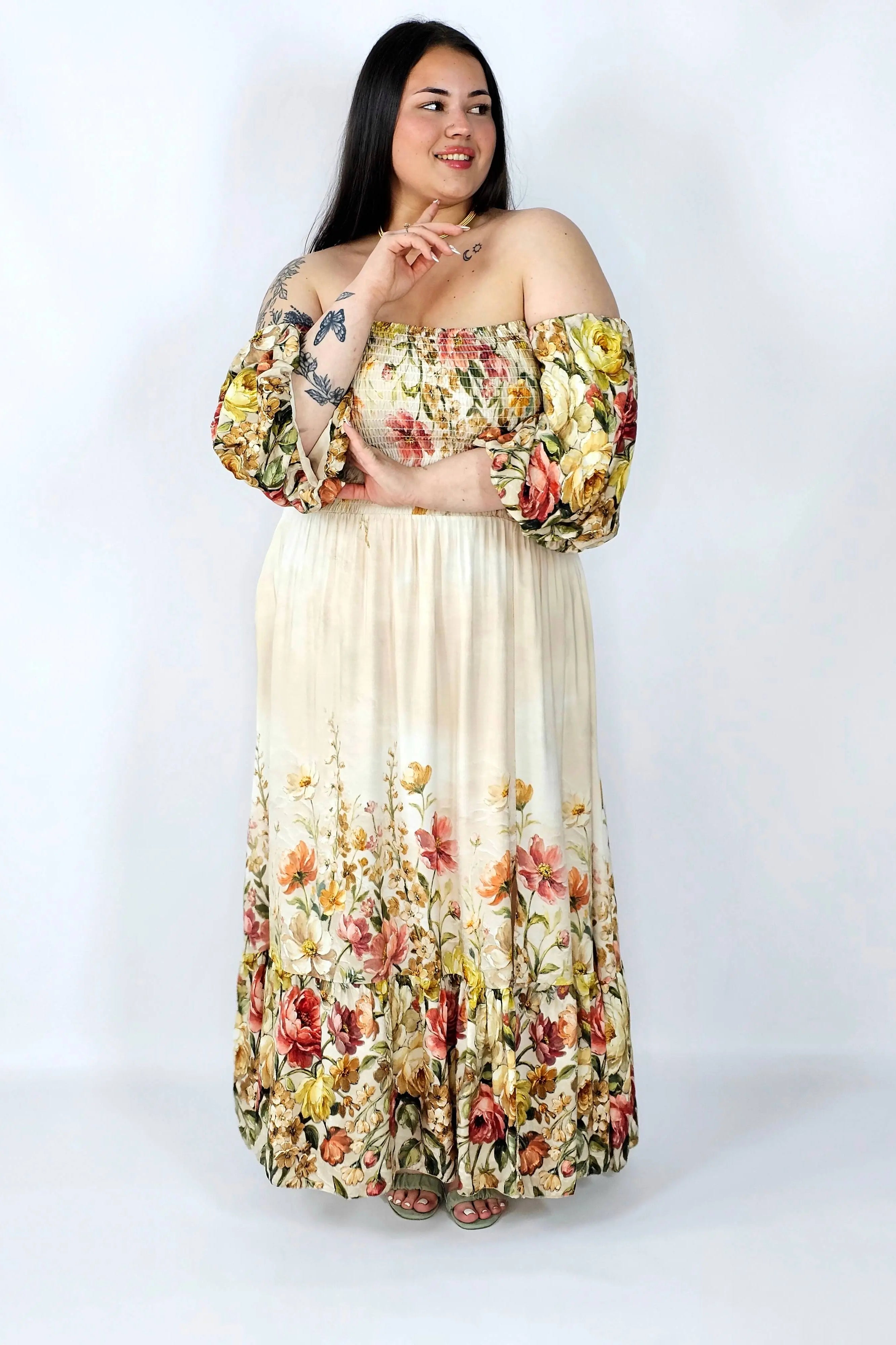 Sukienka plus size hiszpanka z marszczeniem i odkrytymi ramionami Stylowa XL
