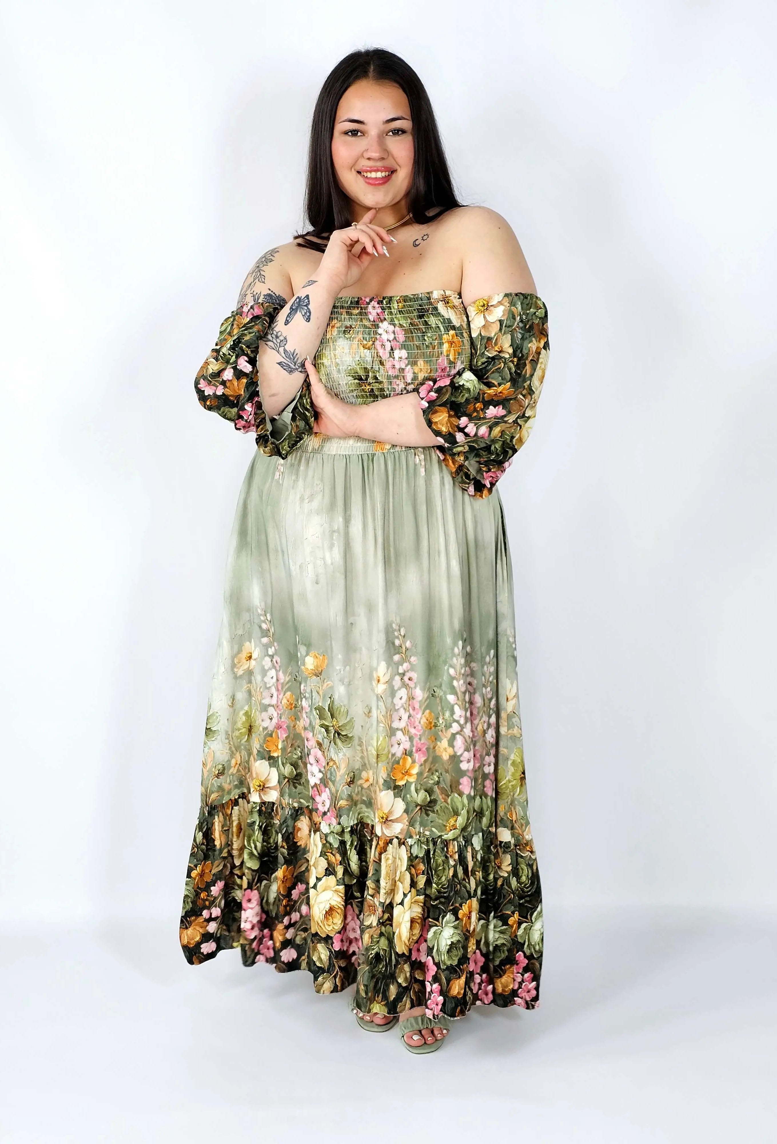 Sukienka plus size hiszpanka z marszczeniem i odkrytymi ramionami Stylowa XL