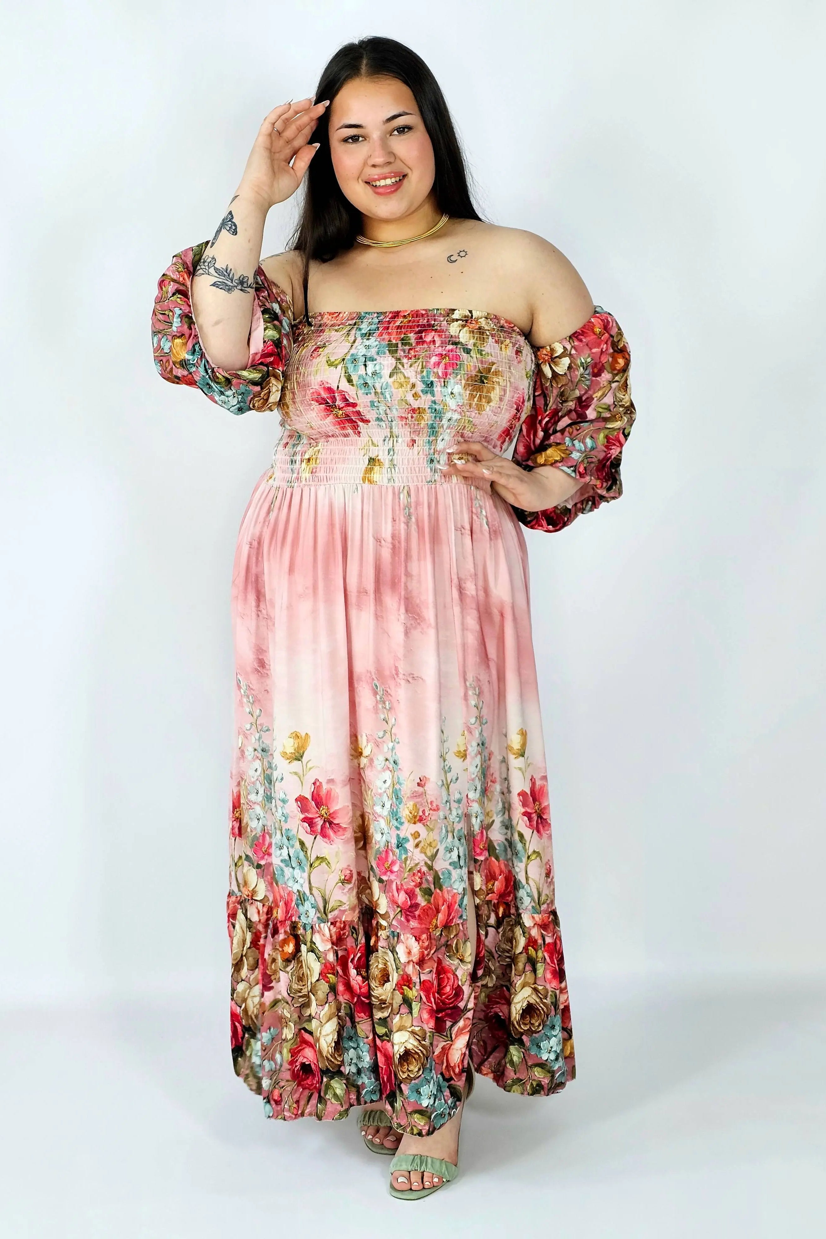 Sukienka plus size hiszpanka z marszczeniem i odkrytymi ramionami Stylowa XL