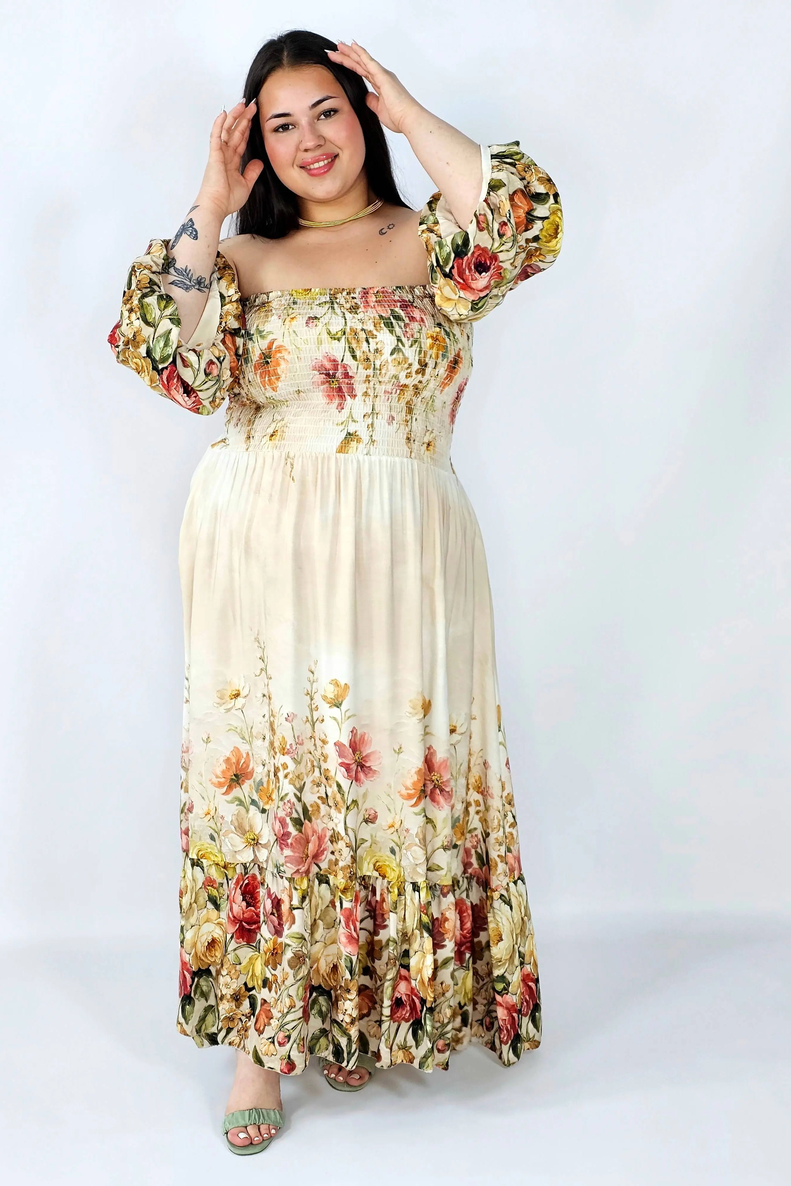 Sukienka plus size hiszpanka z marszczeniem i odkrytymi ramionami Stylowa XL