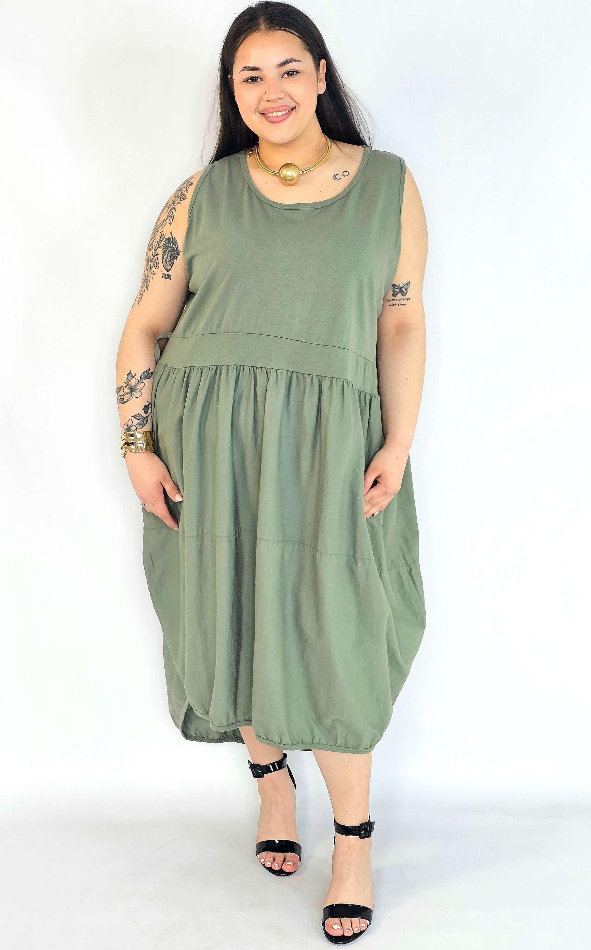 Sukienka plus size khaki oversize z kieszeniami – sukienka XXL damska Stylowa XL