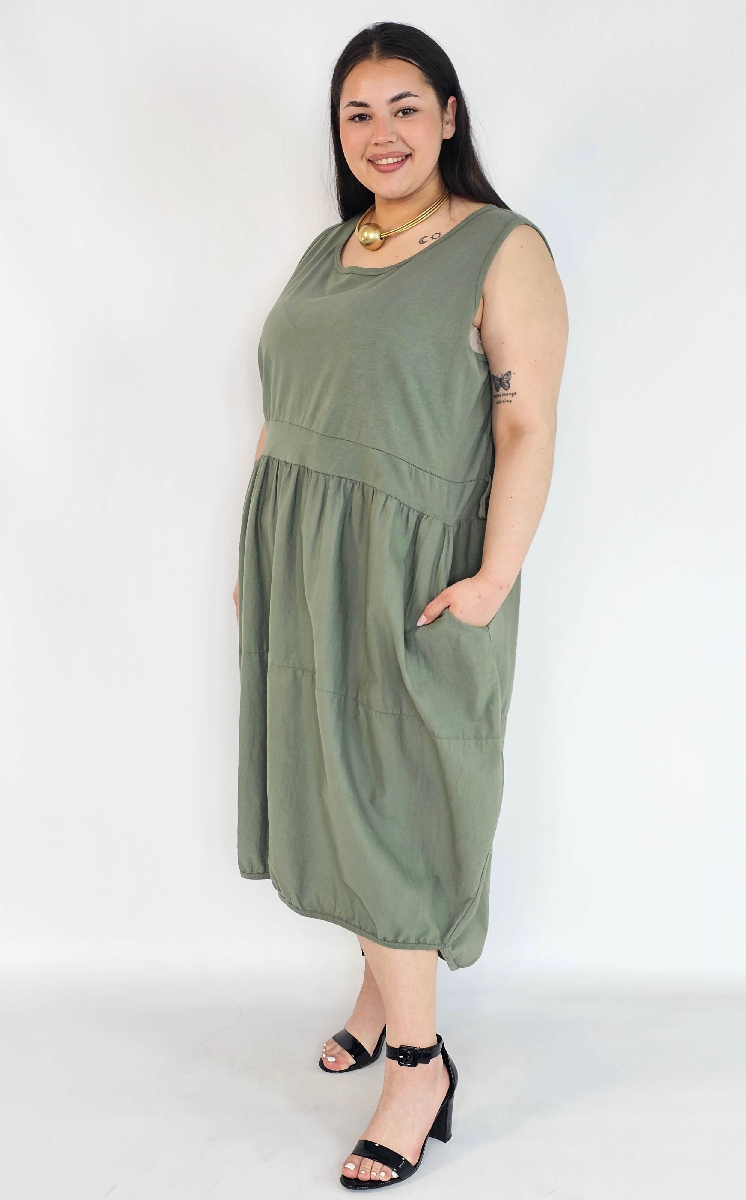 Sukienka plus size khaki oversize z kieszeniami – sukienka XXL damska Stylowa XL