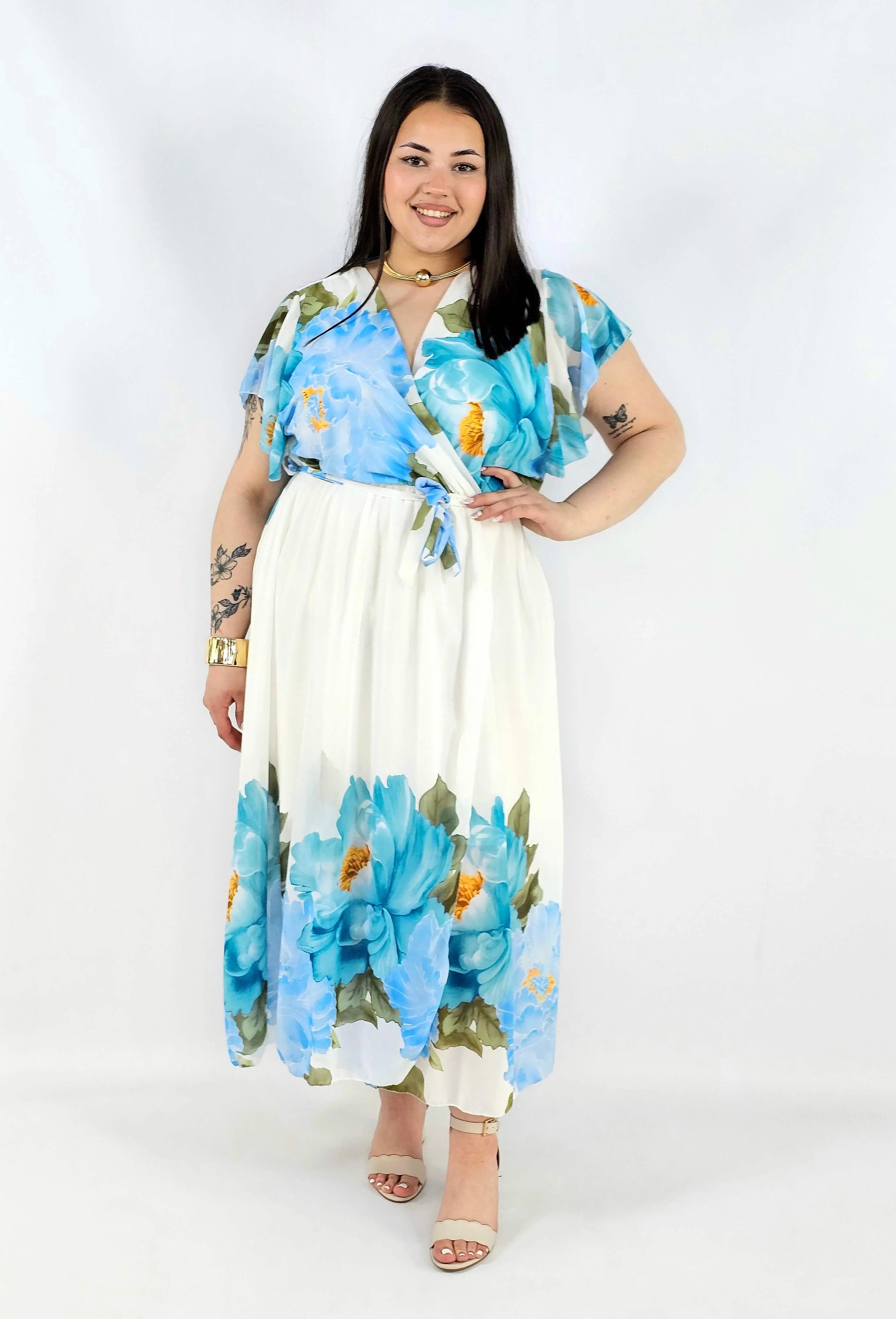Sukienka plus size kopertowa XXL – elegancka i zwiewna propozycja na komunię i wesele Stylowa XL