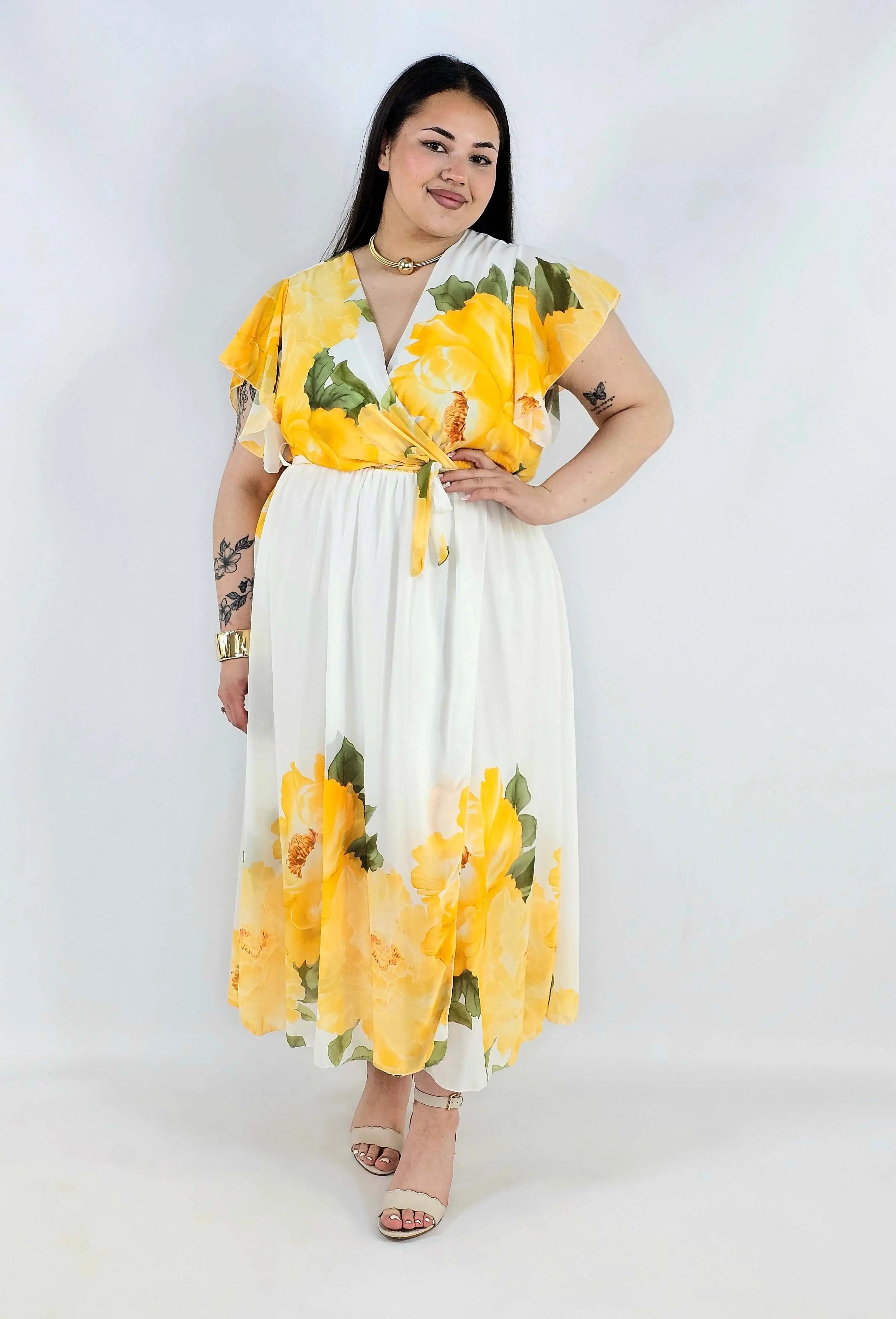 Sukienka plus size kopertowa XXL – elegancka i zwiewna propozycja na komunię i wesele Stylowa XL