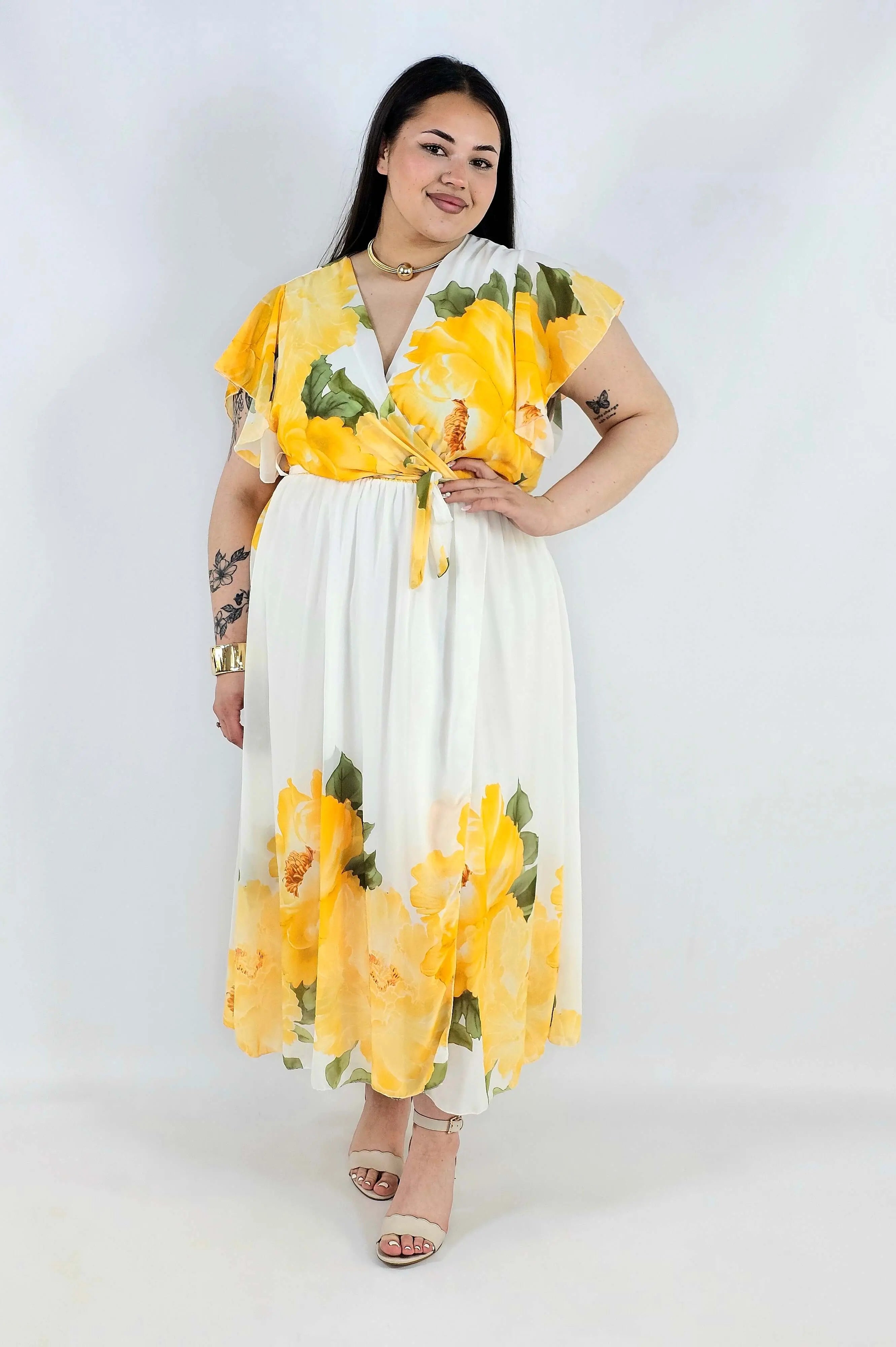 Sukienka plus size kopertowa XXL – elegancka i zwiewna propozycja na komunię i wesele Stylowa XL