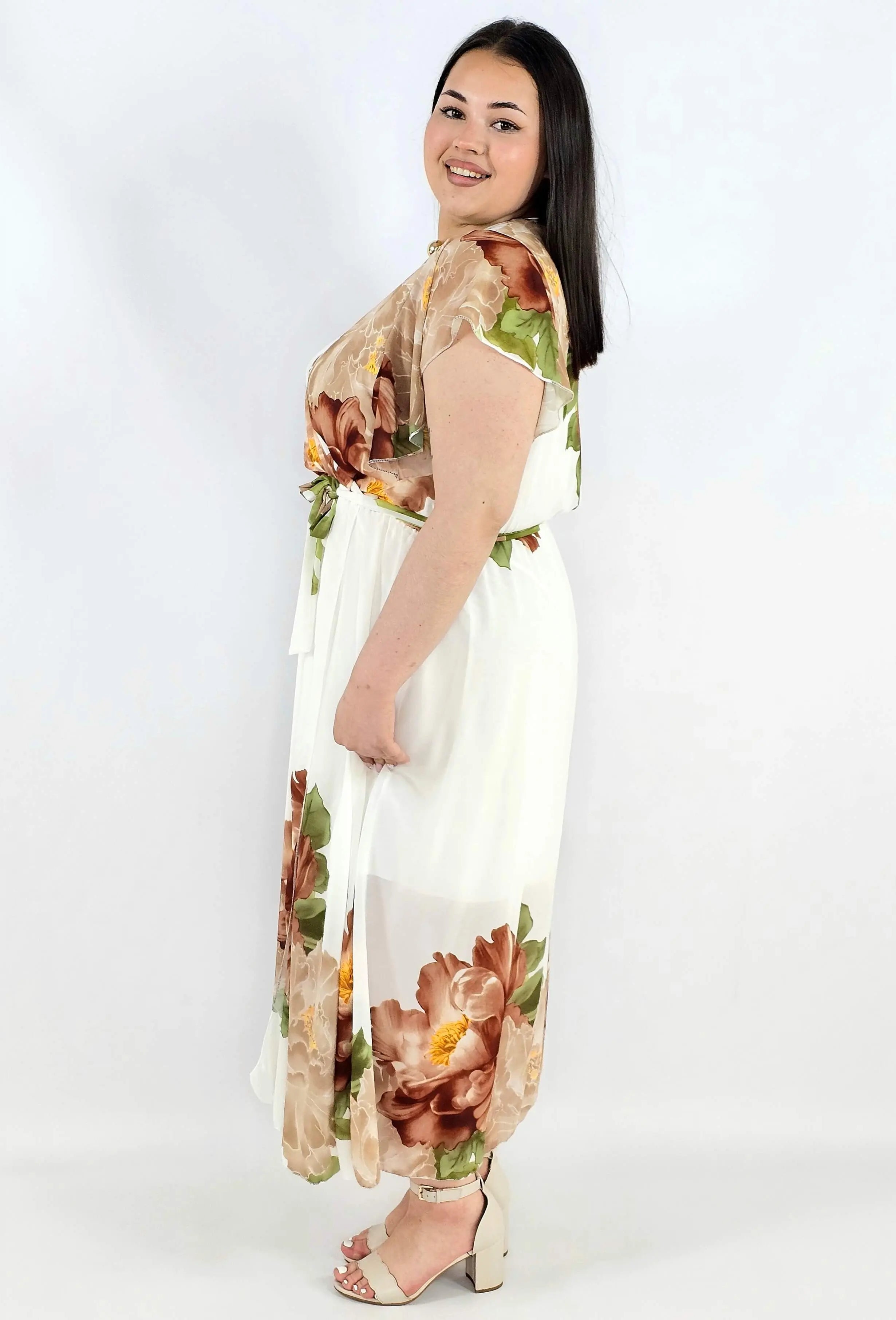 Sukienka plus size kopertowa XXL – elegancka i zwiewna propozycja na komunię i wesele Stylowa XL
