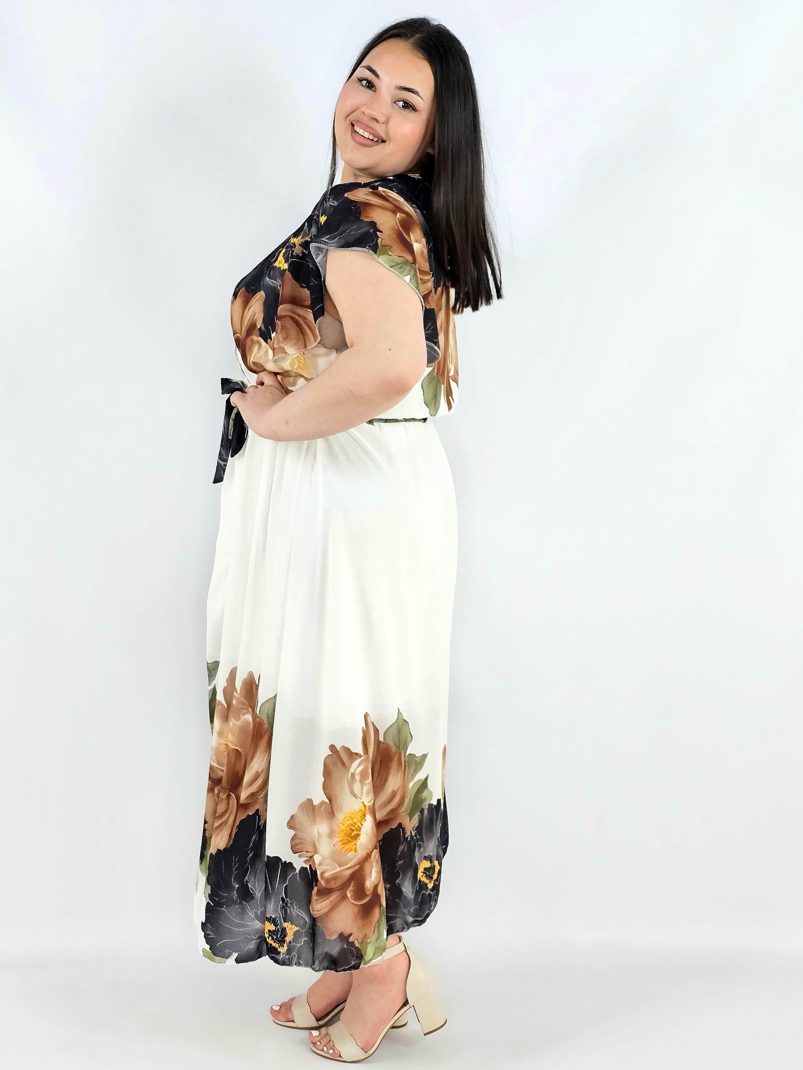 Sukienka plus size kopertowa XXL – elegancka i zwiewna propozycja na komunię i wesele Stylowa XL