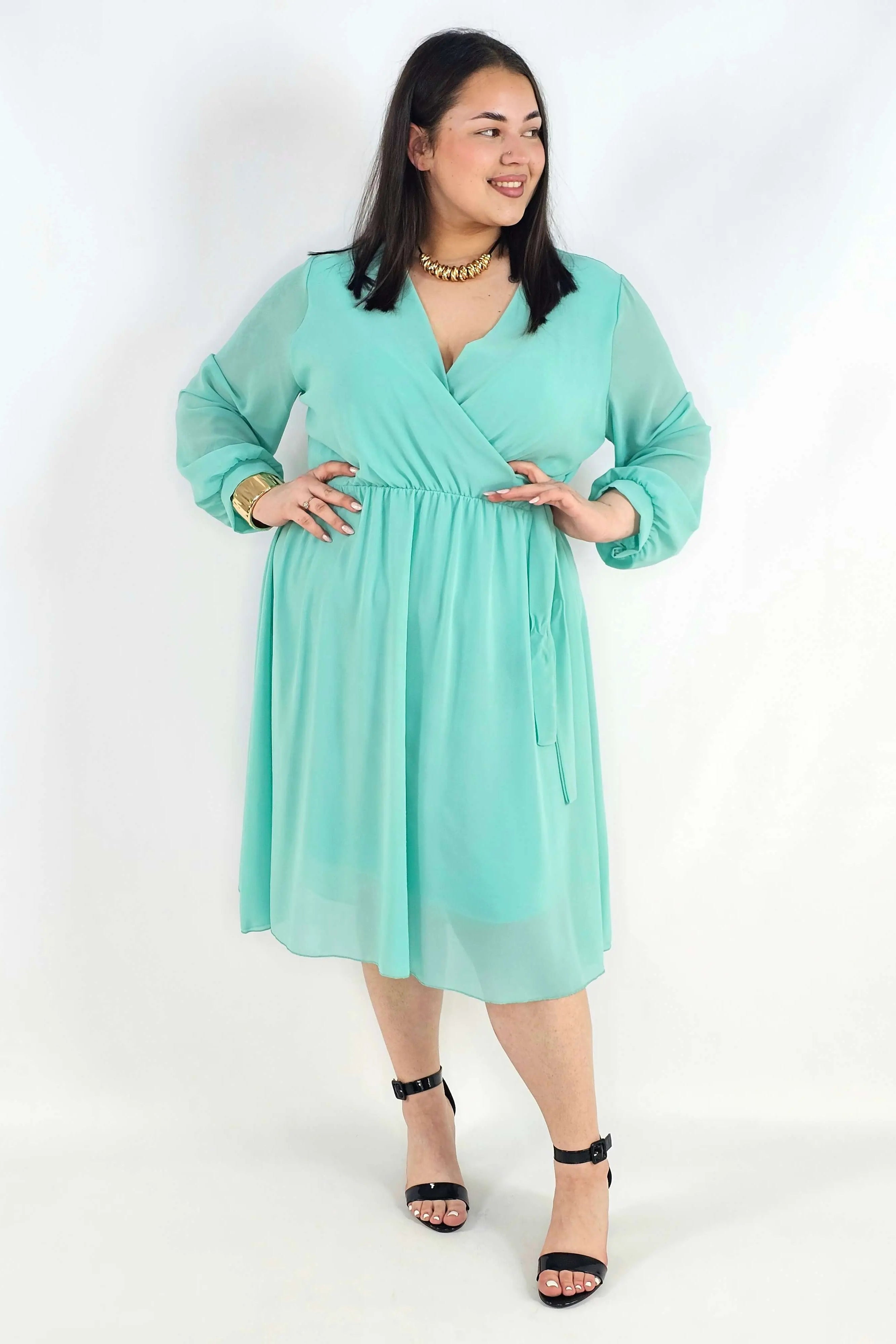 Sukienka plus size kopertowa – elegancka sukienka damska XXL z wiązaniem Stylowa XL