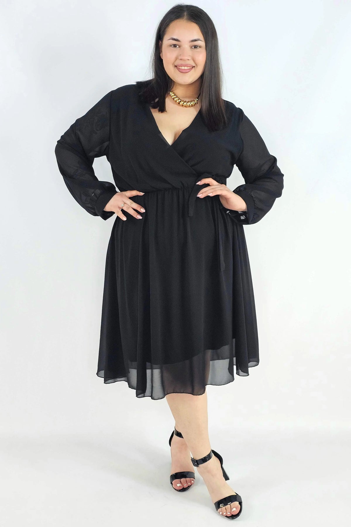 Sukienka plus size kopertowa – elegancka sukienka damska XXL z wiązaniem Stylowa XL