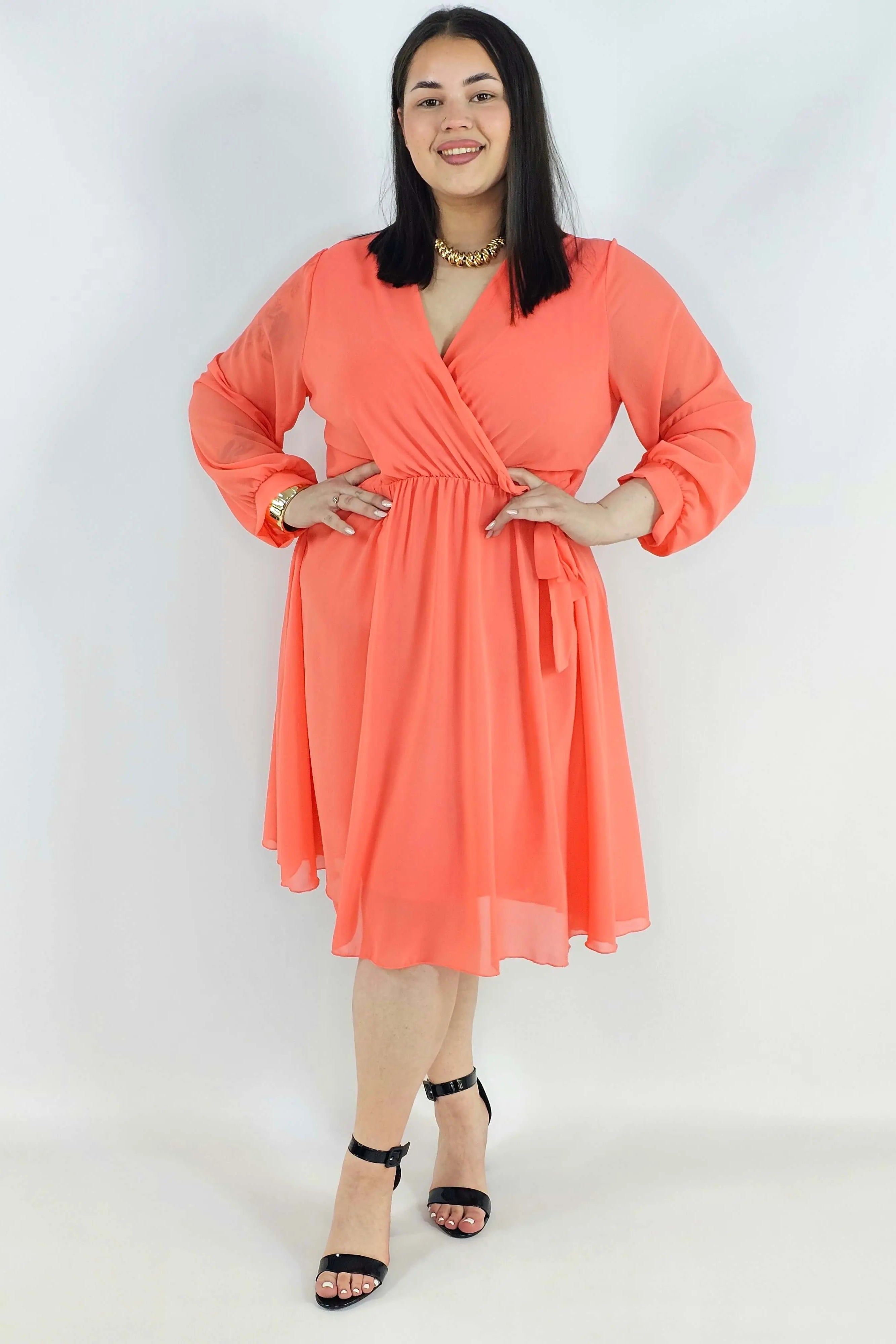 Sukienka plus size kopertowa – elegancka sukienka damska XXL z wiązaniem Stylowa XL