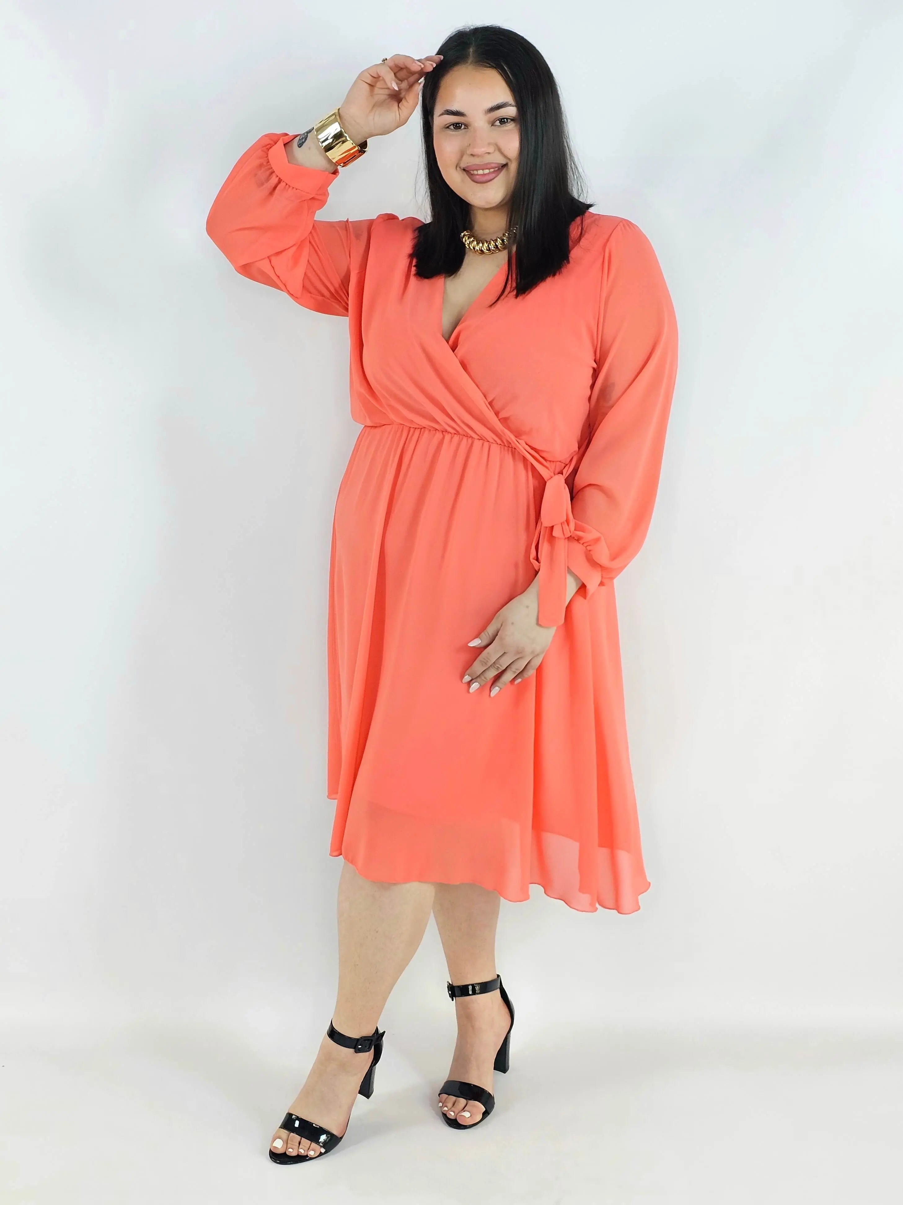 Sukienka plus size kopertowa – elegancka sukienka damska XXL z wiązaniem Stylowa XL