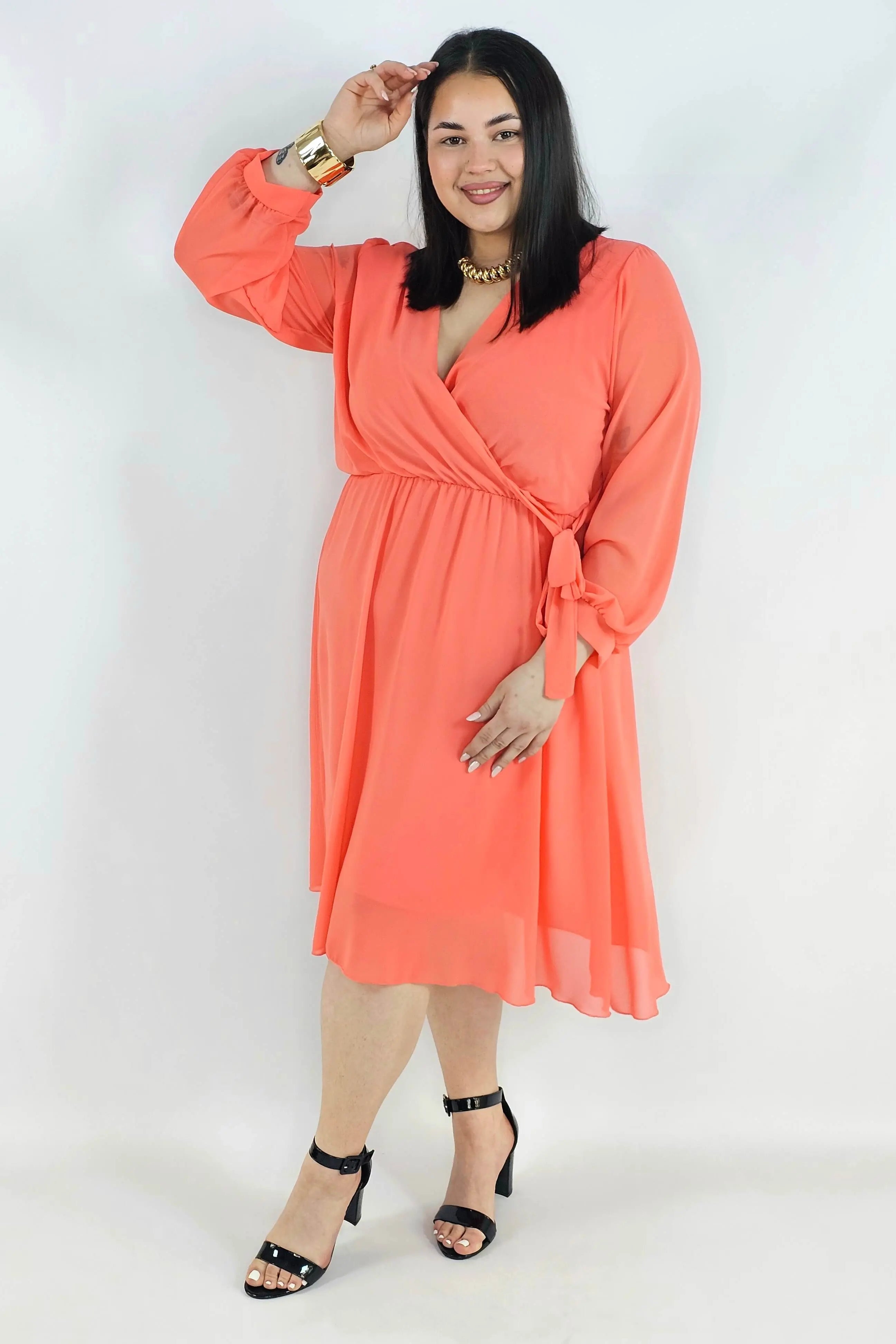 Sukienka plus size kopertowa – elegancka sukienka damska XXL z wiązaniem Stylowa XL