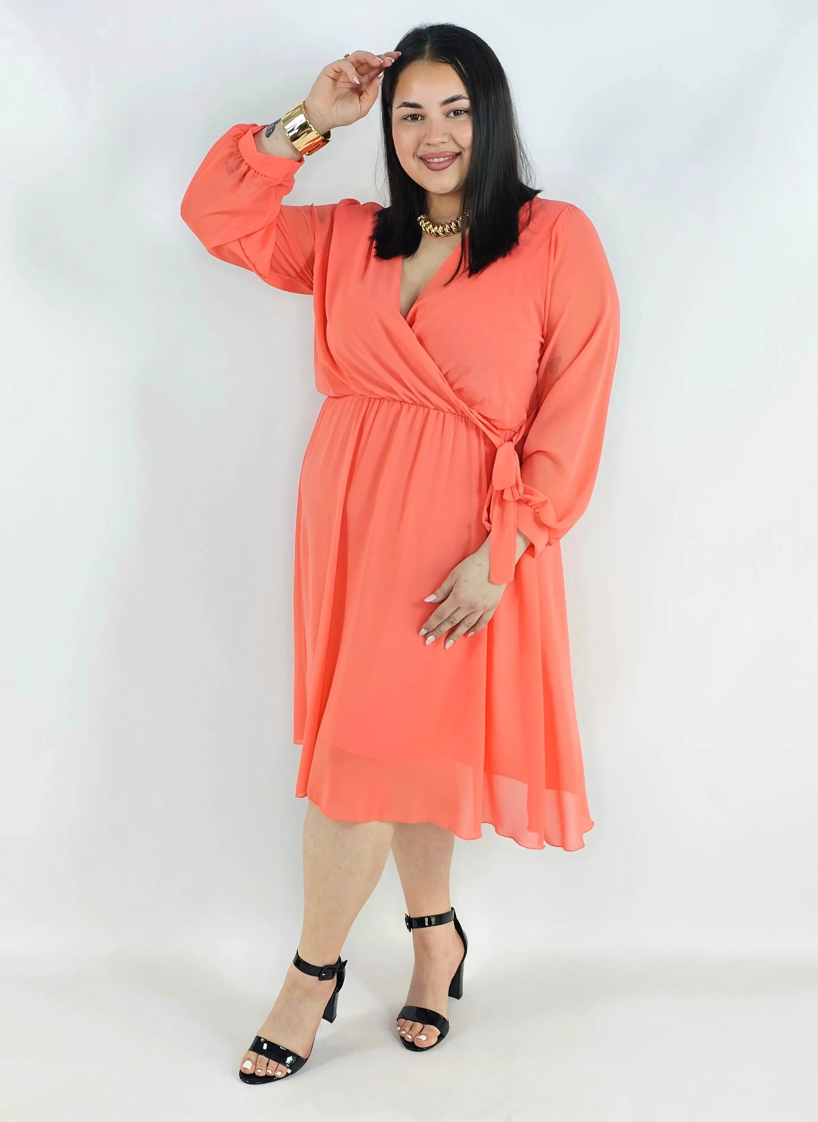 Sukienka plus size kopertowa – elegancka sukienka damska XXL z wiązaniem Stylowa XL
