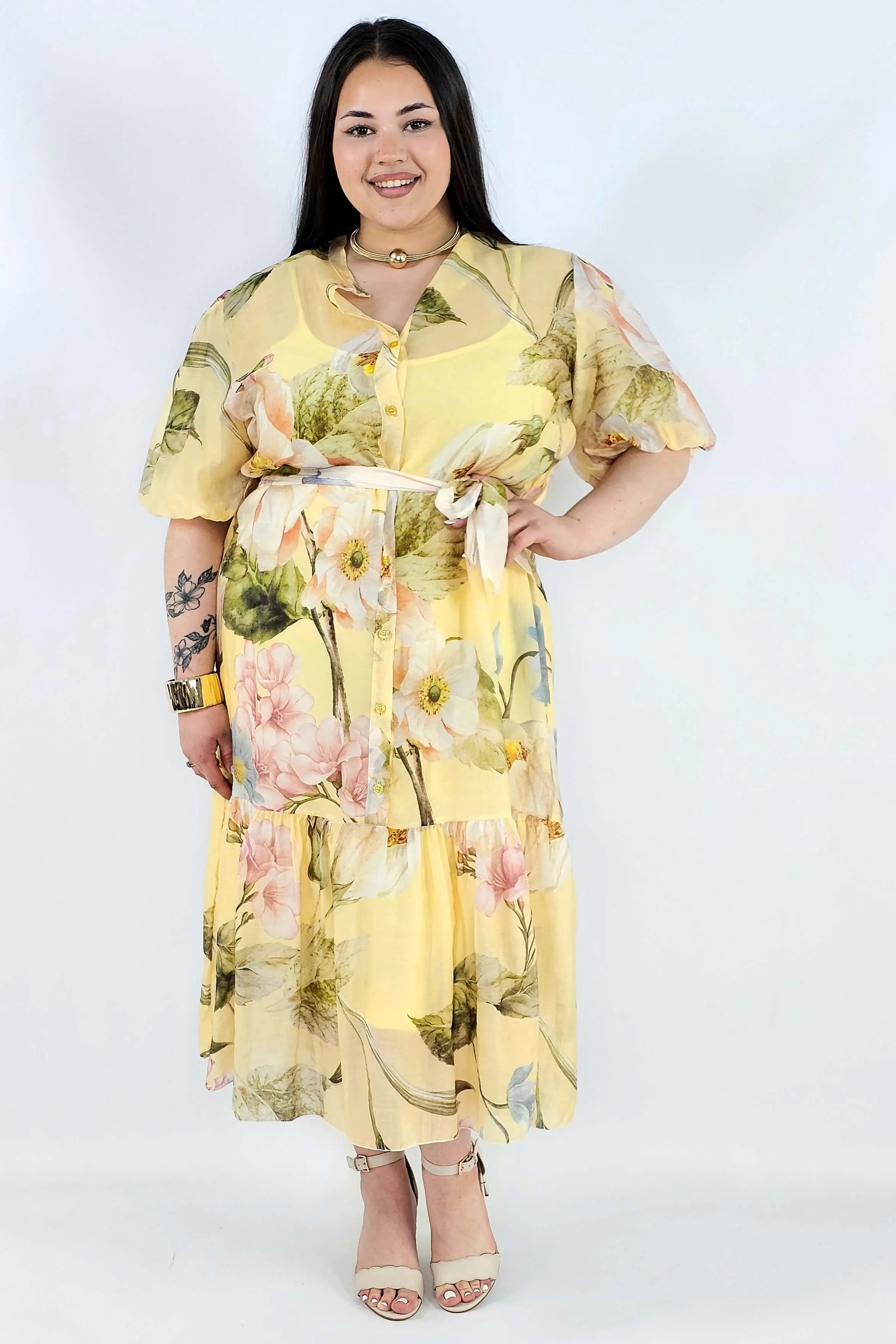 Sukienka plus size koszulowa w kwiaty XXL – elegancja i lekkość na komunię i wesele Stylowa XL