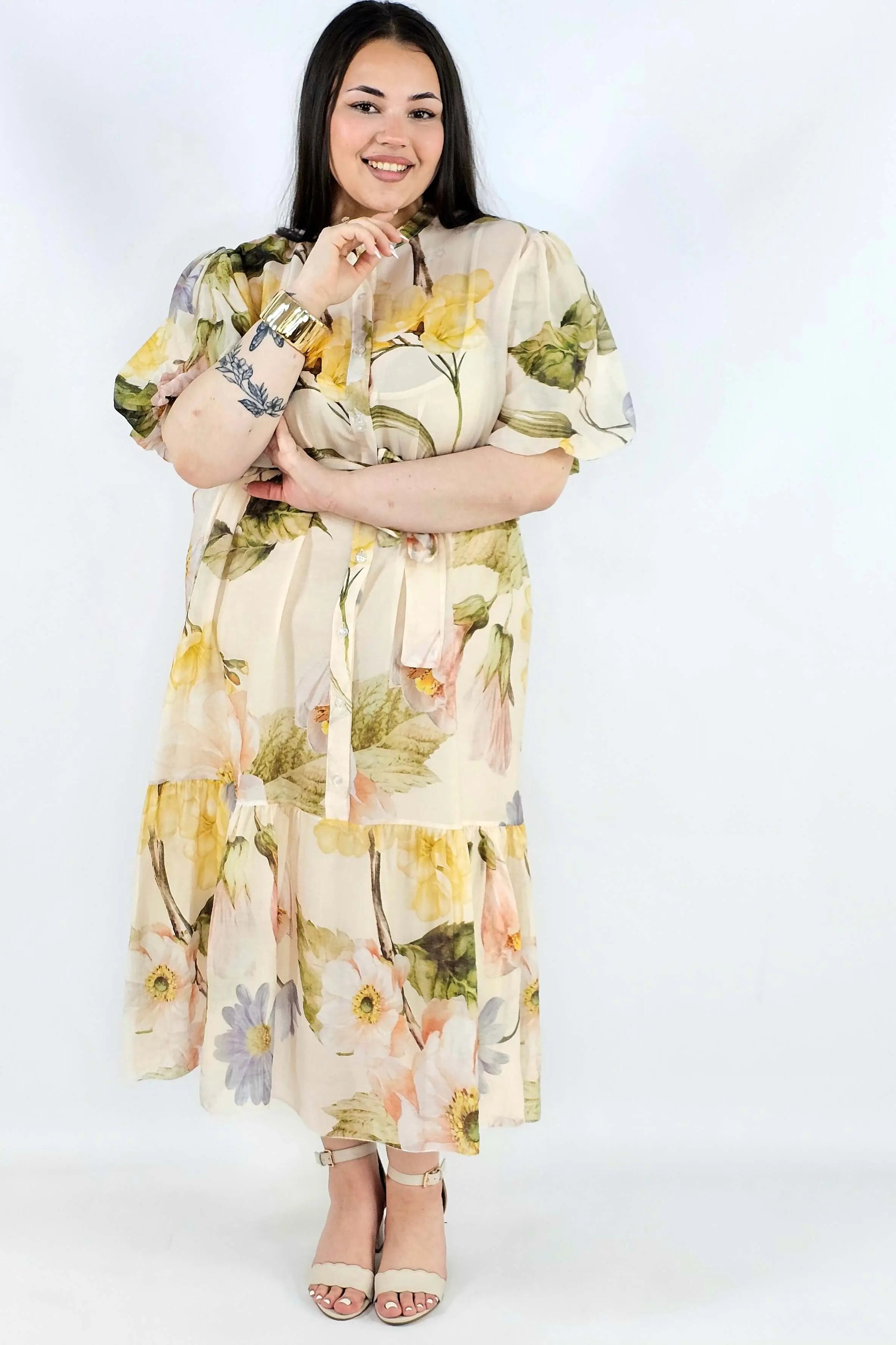 Sukienka plus size koszulowa w kwiaty XXL – elegancja i lekkość na komunię i wesele Stylowa XL